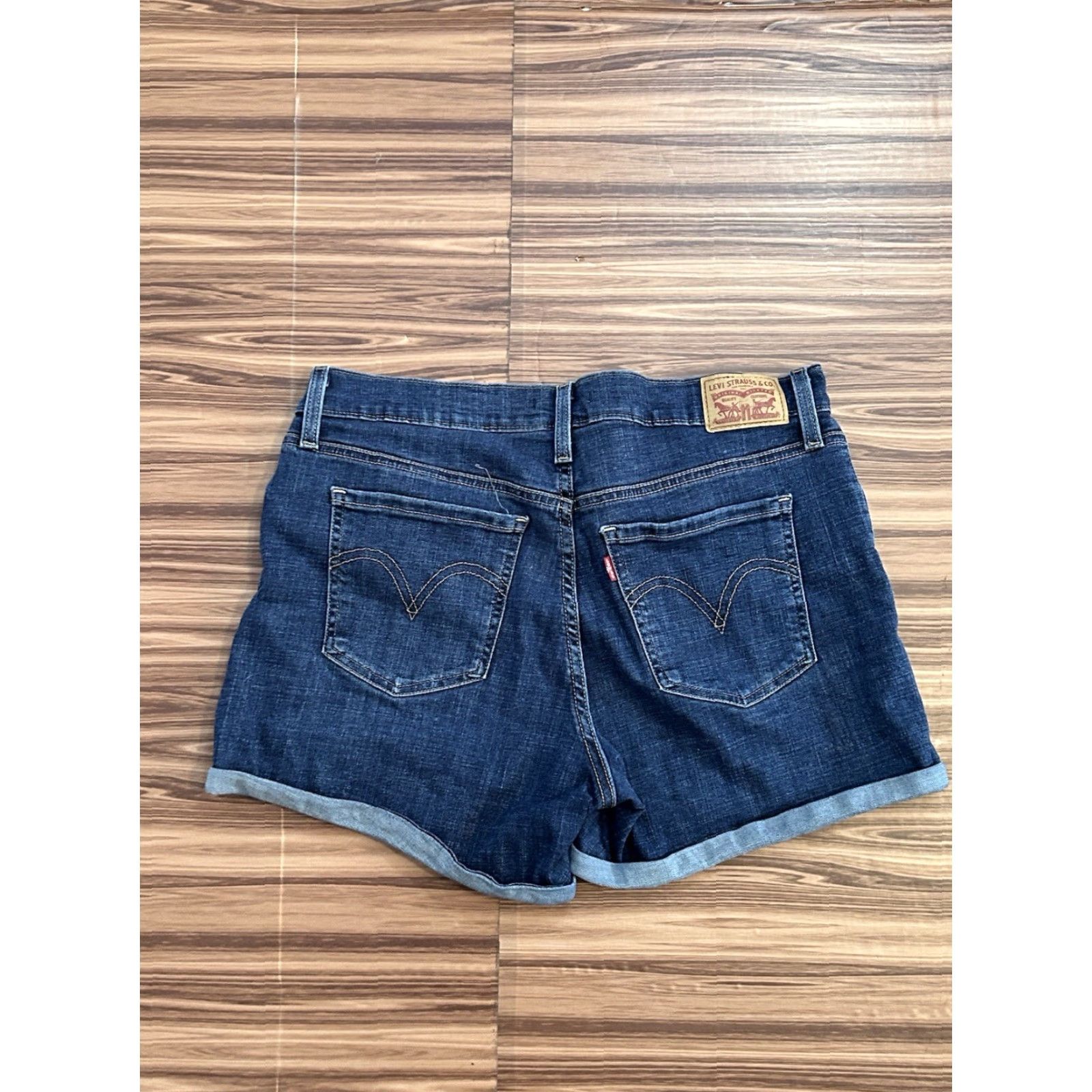 Levi's Levi's Denim Shorts Bermuda Mid Length Womens Blue 31 Regular Stretch Pockets Button Size 24" / US 00 / IT 34 - 2 Thumbnail