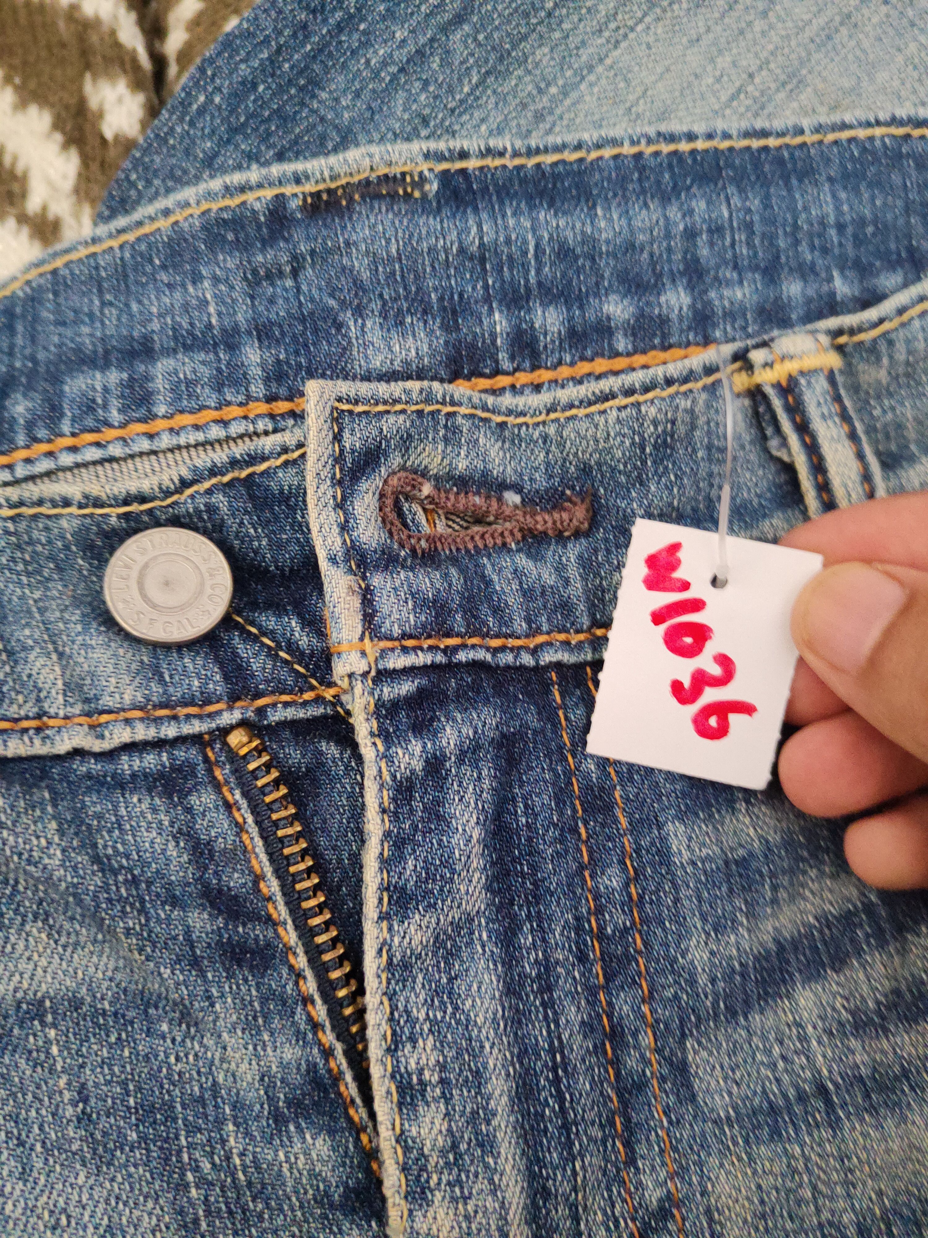 Levi's Levi's Blue Distressed Ripped Jeans #W1036 Size US 31 - 19 Thumbnail