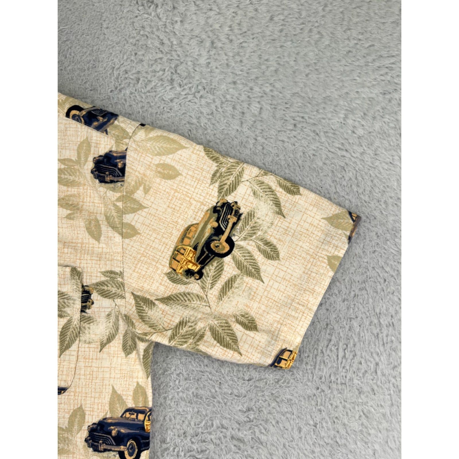 Vintage VINTAGE Puritan Shirt Men Medium Beige Floral Aloha Hawaiian Button-Up Shirt Mens Size US M / EU 48-50 / 2 - 2 Thumbnail