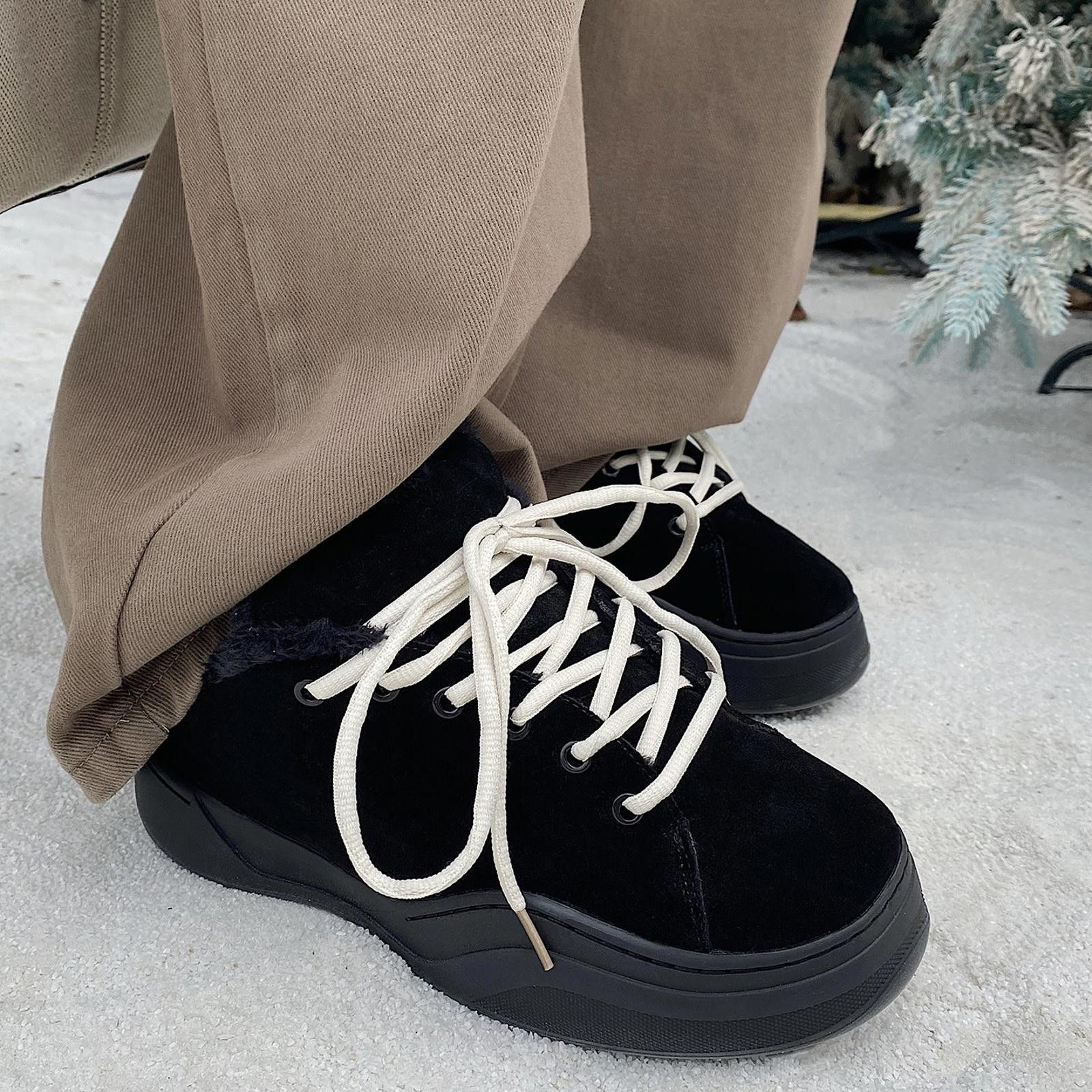 Vintage Retro Thick-Sole Platform Bread Sneaker Size US 8 / EU 41 - 5 Thumbnail