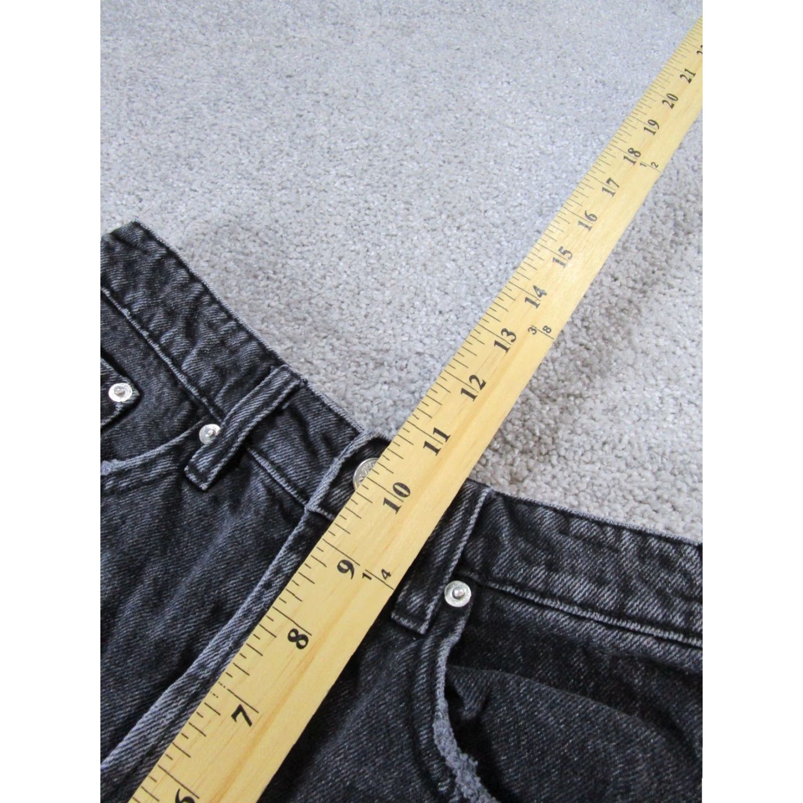 Zara VINTAGE Zara Denim Shorts Women 2 Gray Button Fly Cut-Off 90s Festival Vintage style Womens Shorts Size 26" / US 2 / IT 38 - 5 Thumbnail