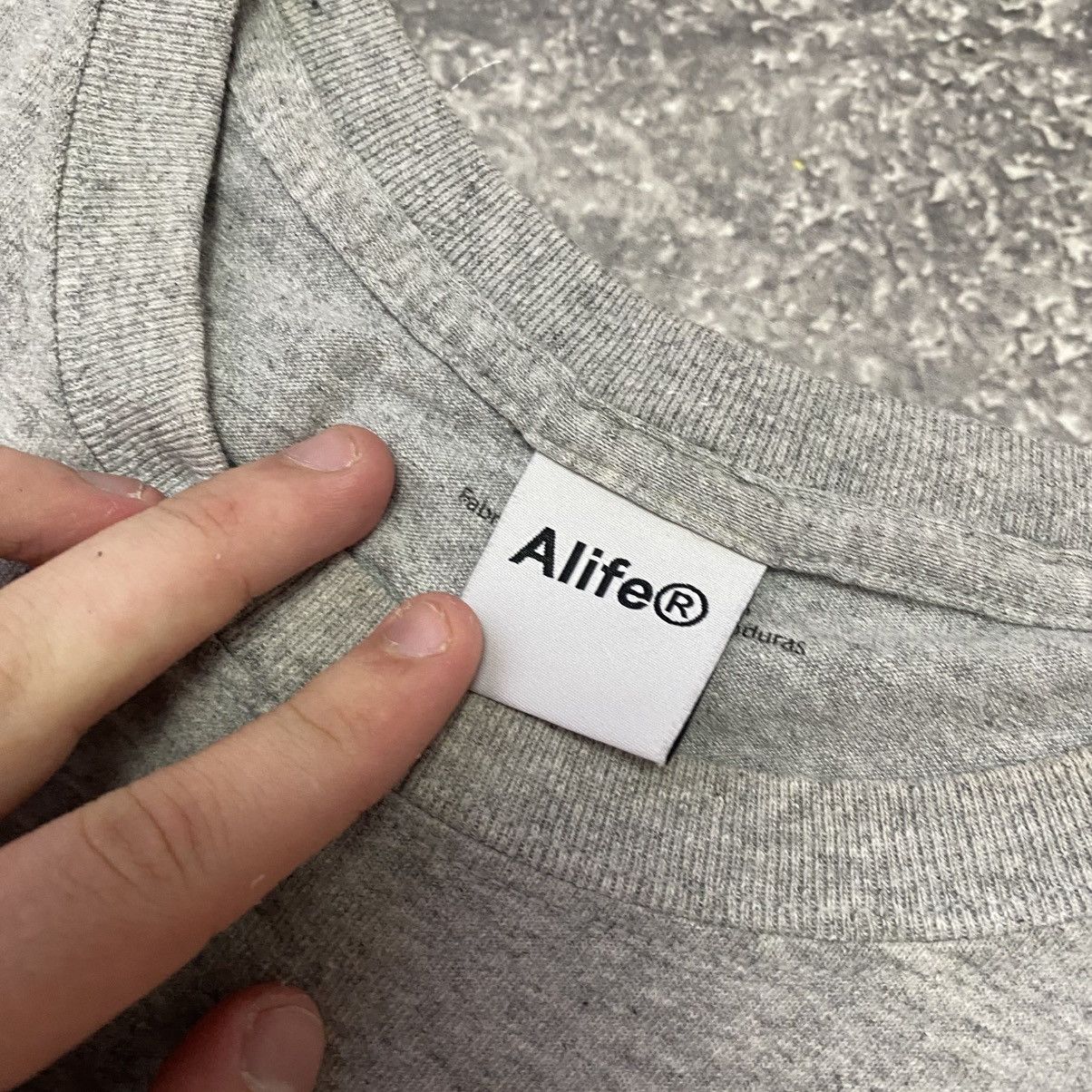 Alife Designer Alife Big Logo luxury streetwear rare tee Size US L / EU 52-54 / 3 - 4 Thumbnail