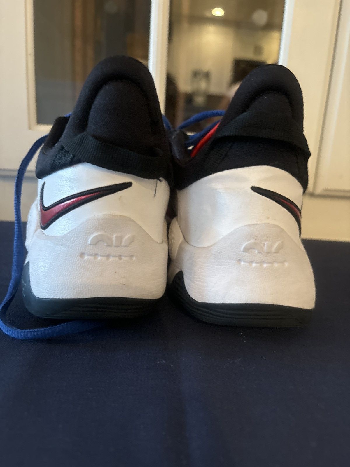 Nike 2021 PG 5 ‘White University Red’ 6.5 Used No Box Size US 6.5 / EU 39-40 - 4 Thumbnail