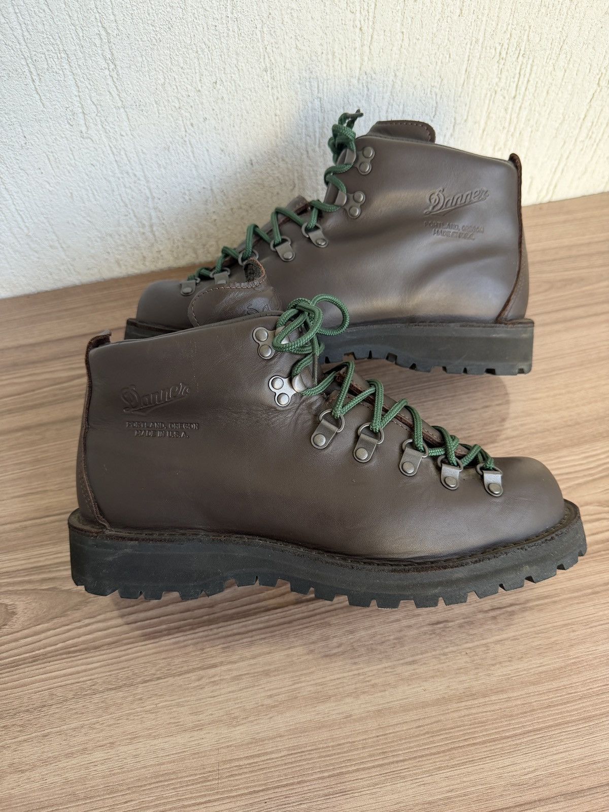 Danner Mountain light II 5 hiking boots Size US 9.5 / EU 42-43 - 7 Thumbnail
