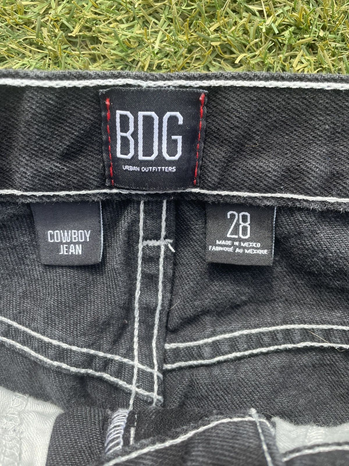 Bdg BDG Urban Outfitters Cowboy High Rise Black Denim Size 28 Size US 28 / EU 44 - 3 Thumbnail