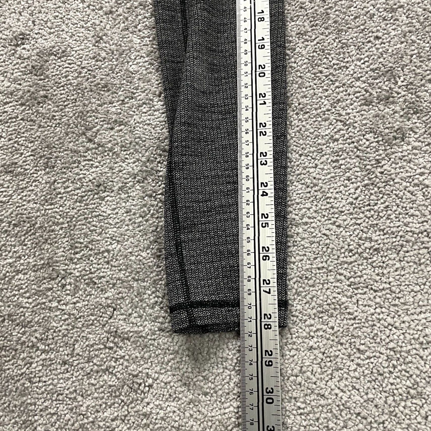Lululemon Lululemon Wunder Under Leggings Womens 6 Gray Compression Active Gym Yoga 26x28 Skinny Leggings Inseam 26 in Regular Size Type Size 28" / US 6 / IT 42 - 7 Thumbnail