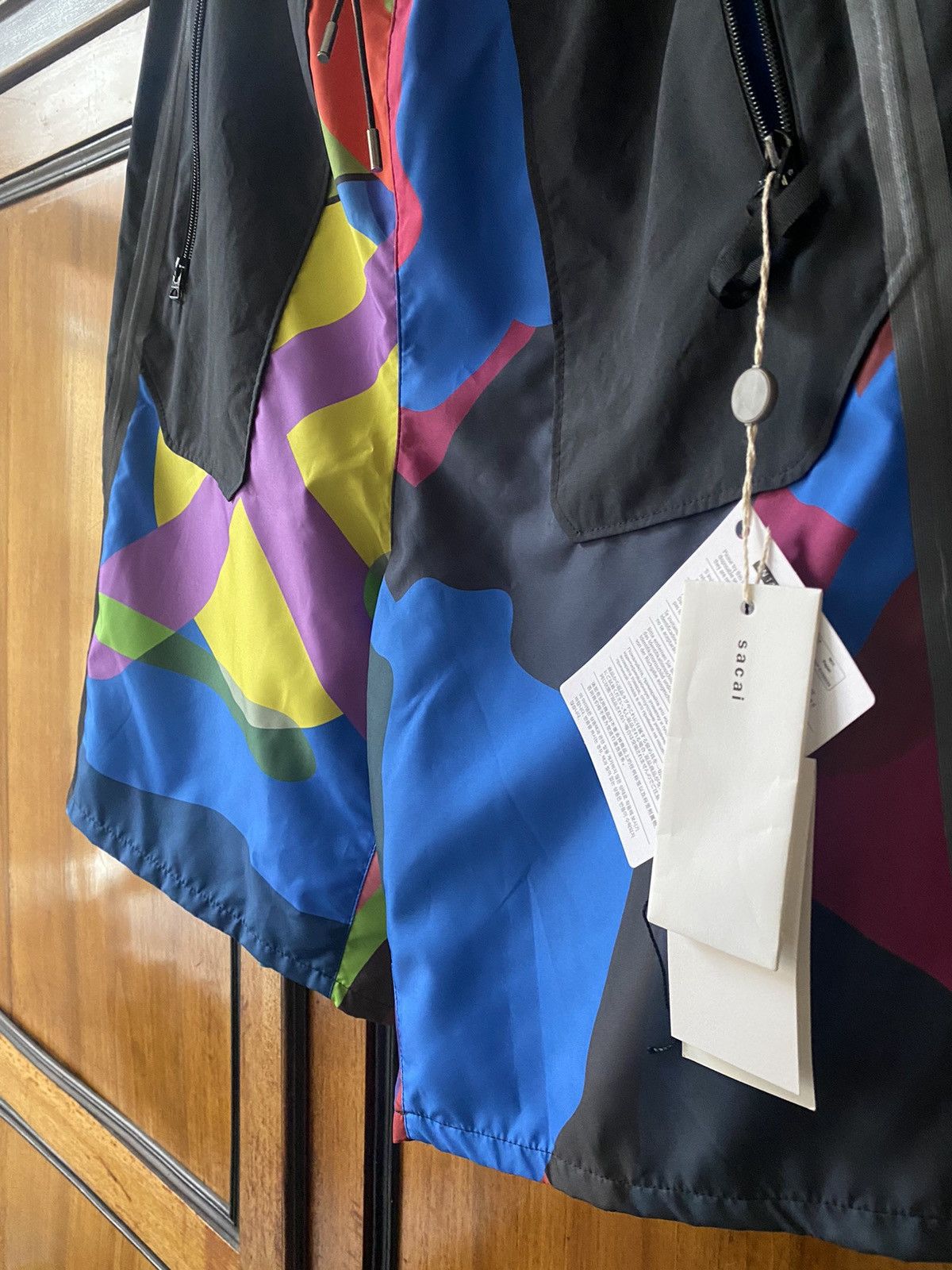 Kaws Kaws X Sacai printed drawstring shorts Size US 30 / EU 46 - 5 Thumbnail