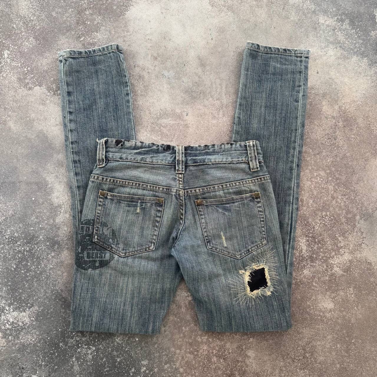 Hysteric Glamour Royal Beast Vintage Low Rise Y2K Patchwork Washed Jeans Size 27" / US 4 / IT 40 - 12 Thumbnail