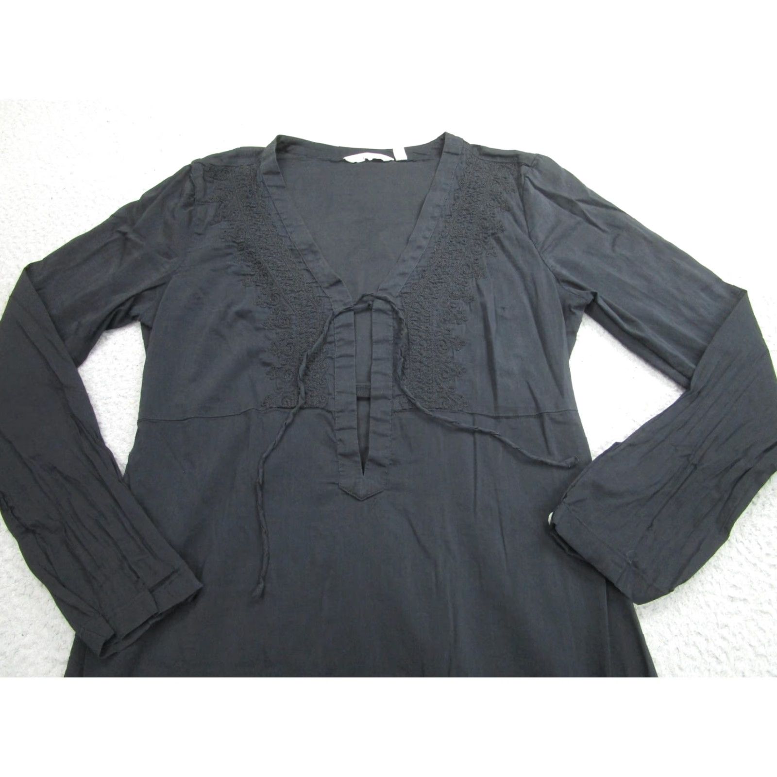 Athleta ATHLETA Black Boho Shift Dress Womens Small Long Sleeve V-Neck Tie  Front Casual | Grailed