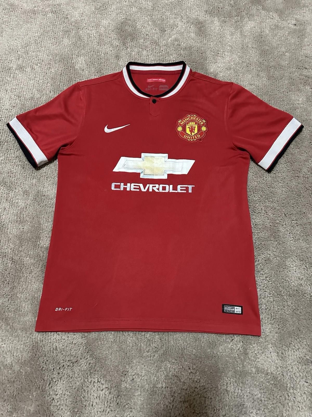 Nike Manchester United 2015 Hom Football Shirt Nike Soccer Jersey Size US M / EU 48-50 / 2 - 1 Thumbnail