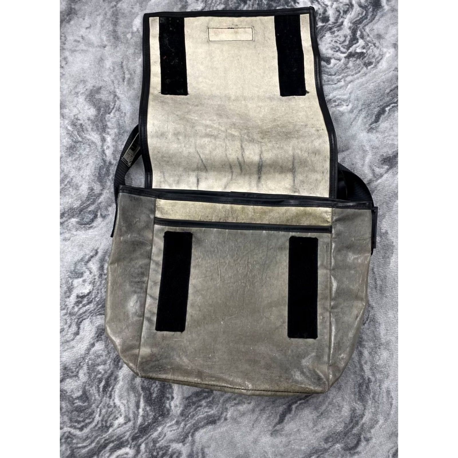 Freitag Freitag Shoulder Bag Dexter Messenger Bag Men Gray Canvas Cotton Adult Size ONE SIZE - 3 Thumbnail