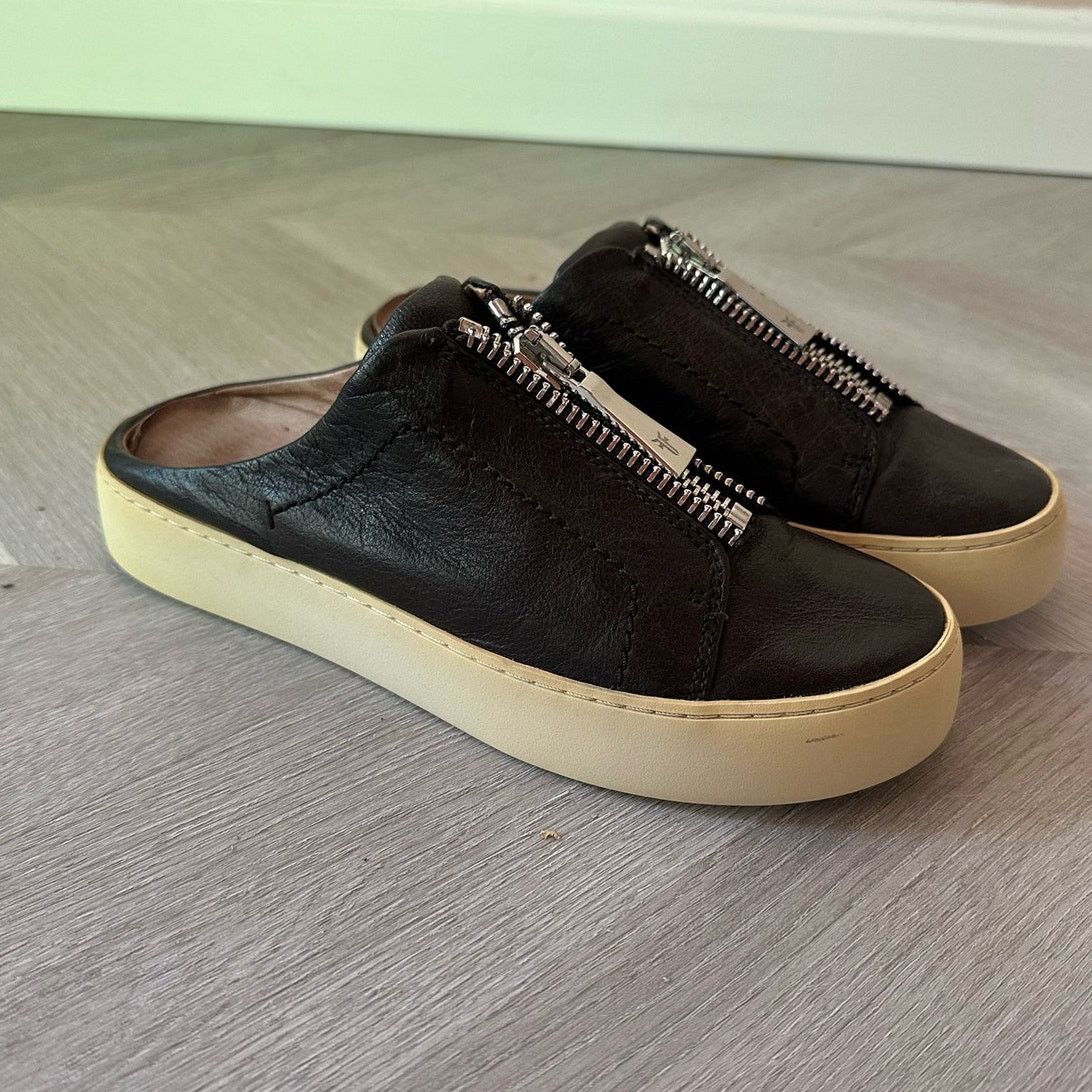 Frye Frye Zip Lena Leather Mule Sneakers Black Slip On Women's 6 Size US 6 / IT 36 - 4 Thumbnail