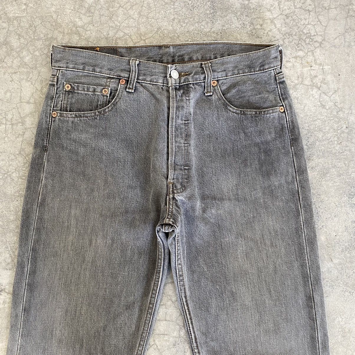 Levi's Vintage Late 90’s Levis 501 Ash Grey Jeans Size US 31 - 10 Thumbnail