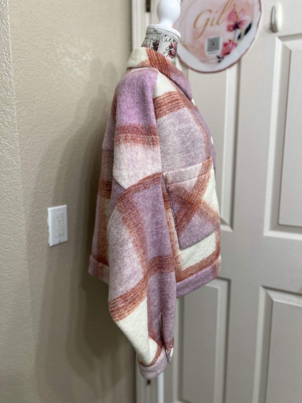Iro IRO paris wool and cotton pink and cream plaid jacket size 8 Size M / US 6-8 / IT 42-44 - 2 Thumbnail