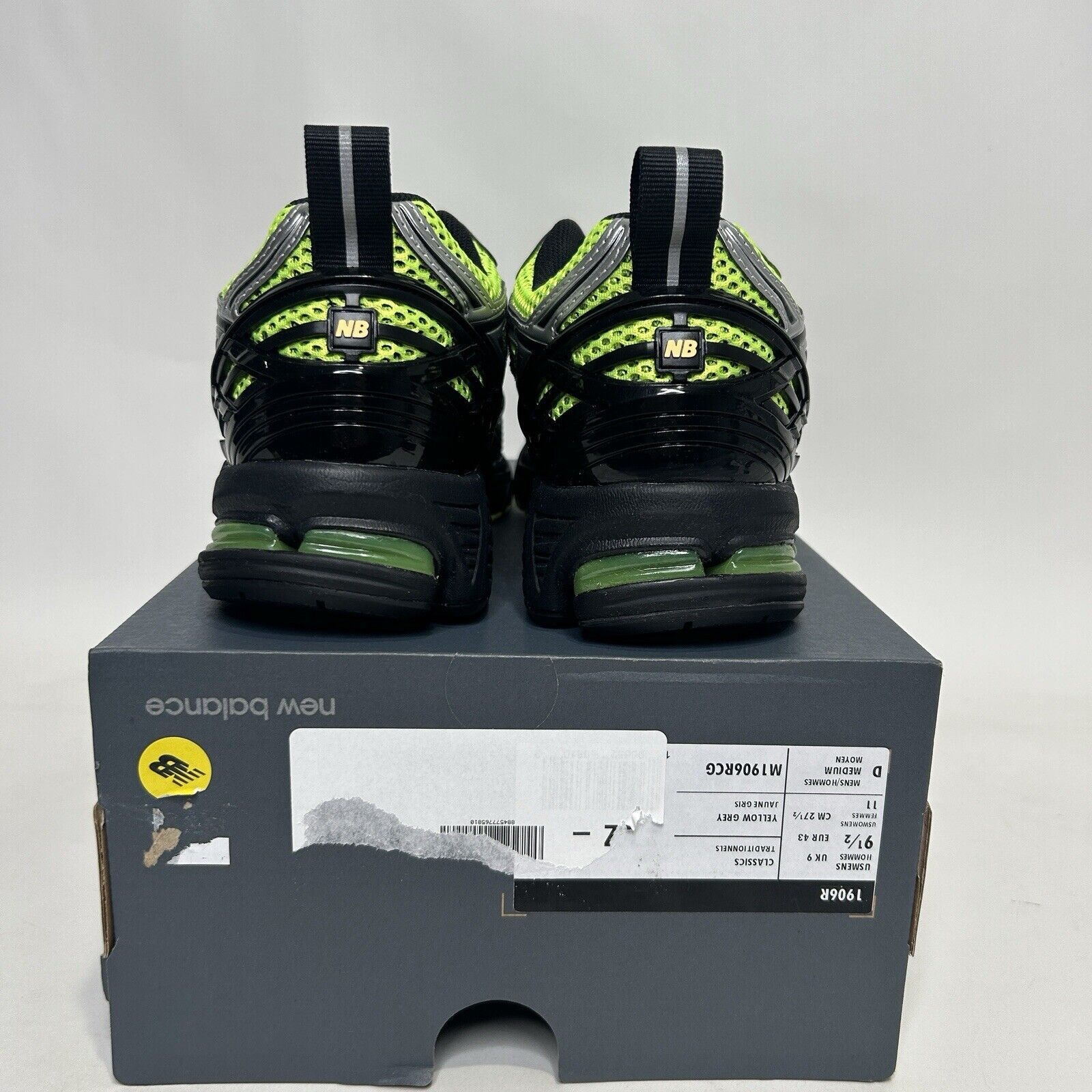 New Balance New Balance 1906R “Volt Black/Neon Green” 2024 Size US 9.5 / EU 42-43 - 3 Thumbnail