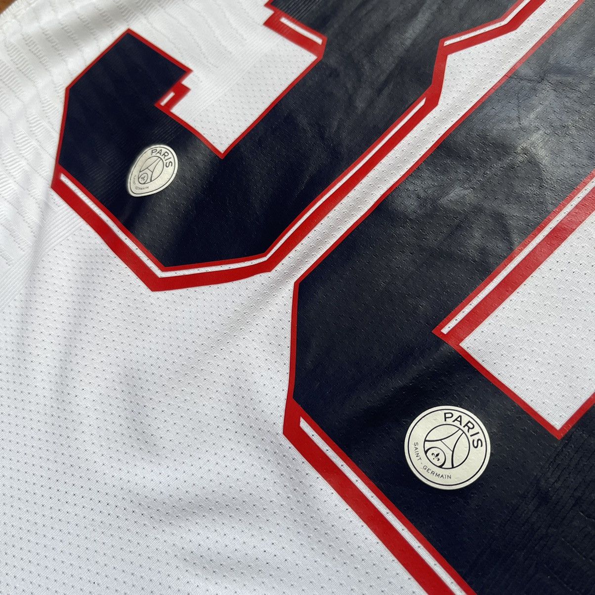 Jordan Brand × Nike × Vintage PSG NIKE 2021/22 SOCCER FOURTH PLAYER ISSUE JERSEY #30 MESSI Size US S / EU 44-46 / 1 - 11 Thumbnail
