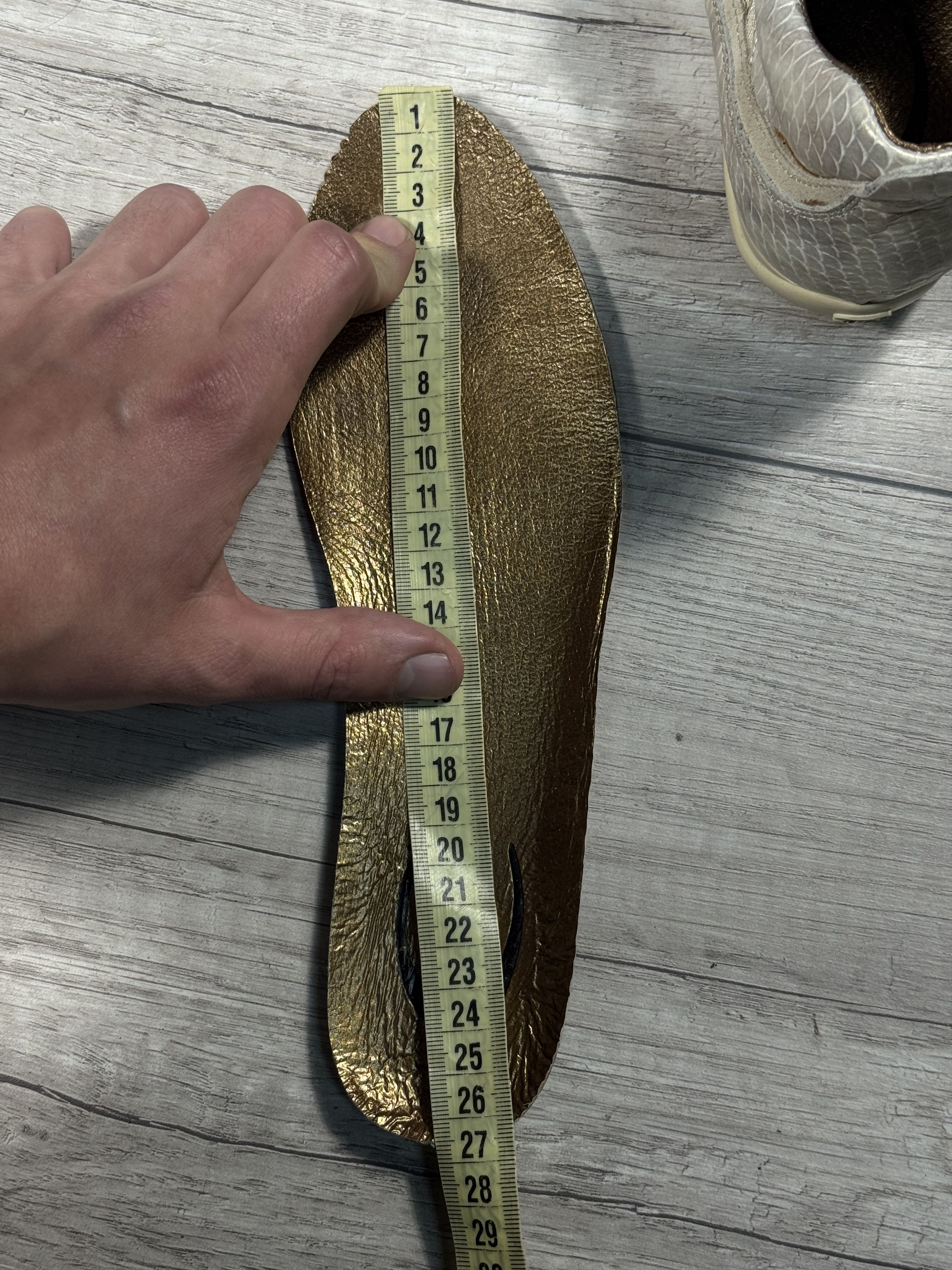Roberto Cavalli Just Cavalli Vintage Y2K Avant Garde Snakeskin Sneakers Size US 6.5 / EU 39-40 - 11 Thumbnail