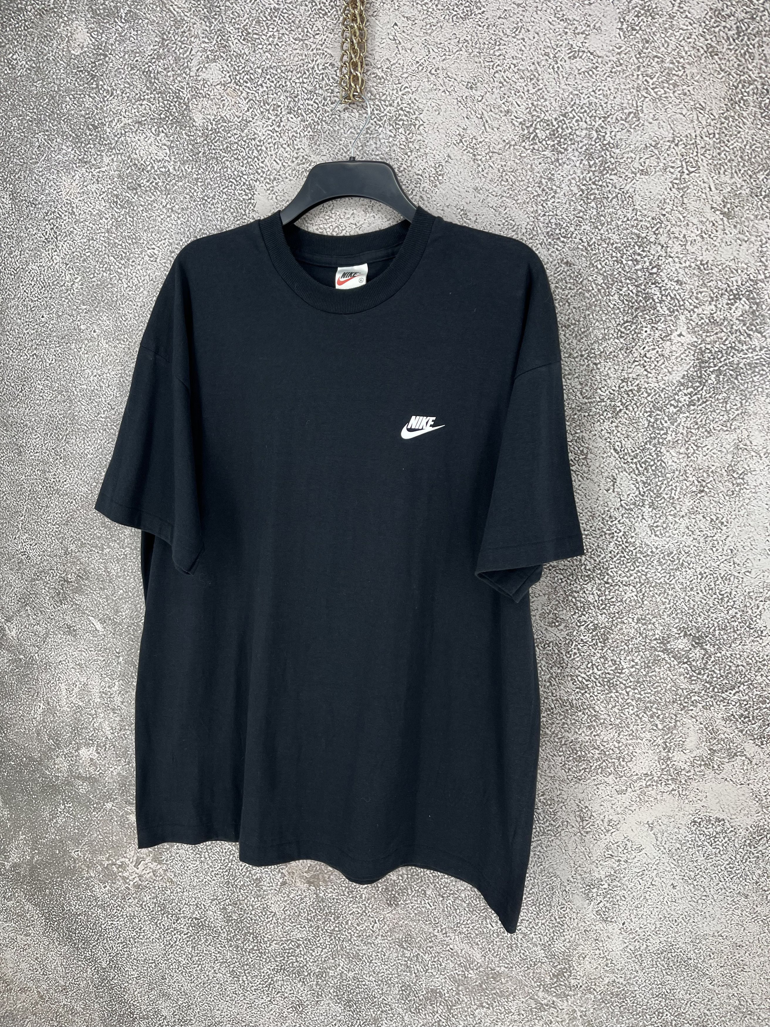 Nike Vintage 90s Nike tee streetwear swoosh y2k style Size-XL Size US XL / EU 56 / 4 - 3 Thumbnail