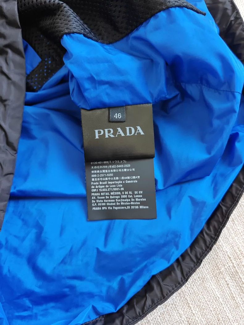Prada Prada Men's vest hooded vest 2501-Nextarrow Size US S / EU 44-46 / 1 - 5 Thumbnail