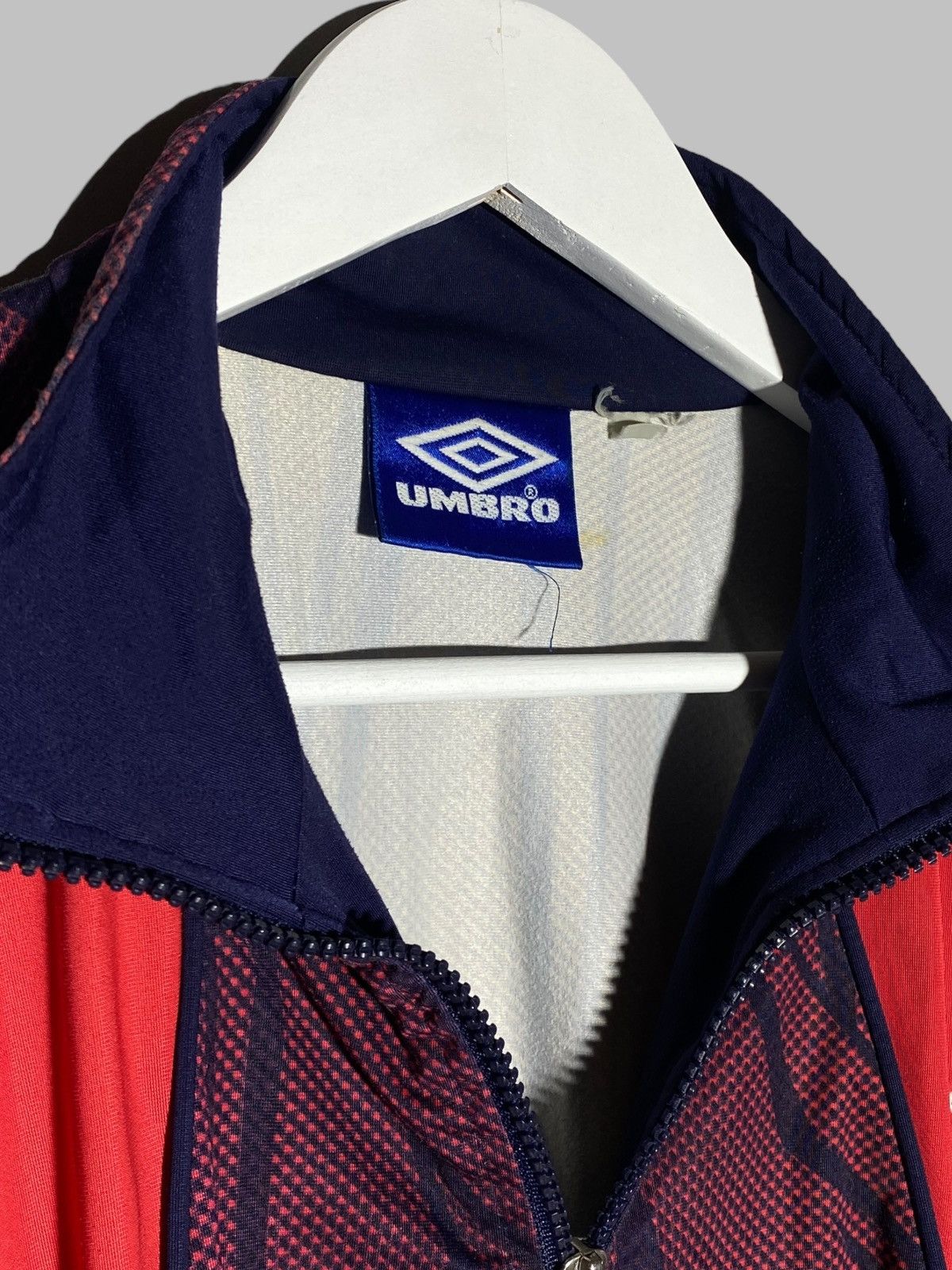 Umbro Vintage 90s Ajax Amsterdam Jacket Red Navy Retro Football Size US XL / EU 56 / 4 - 18 Thumbnail