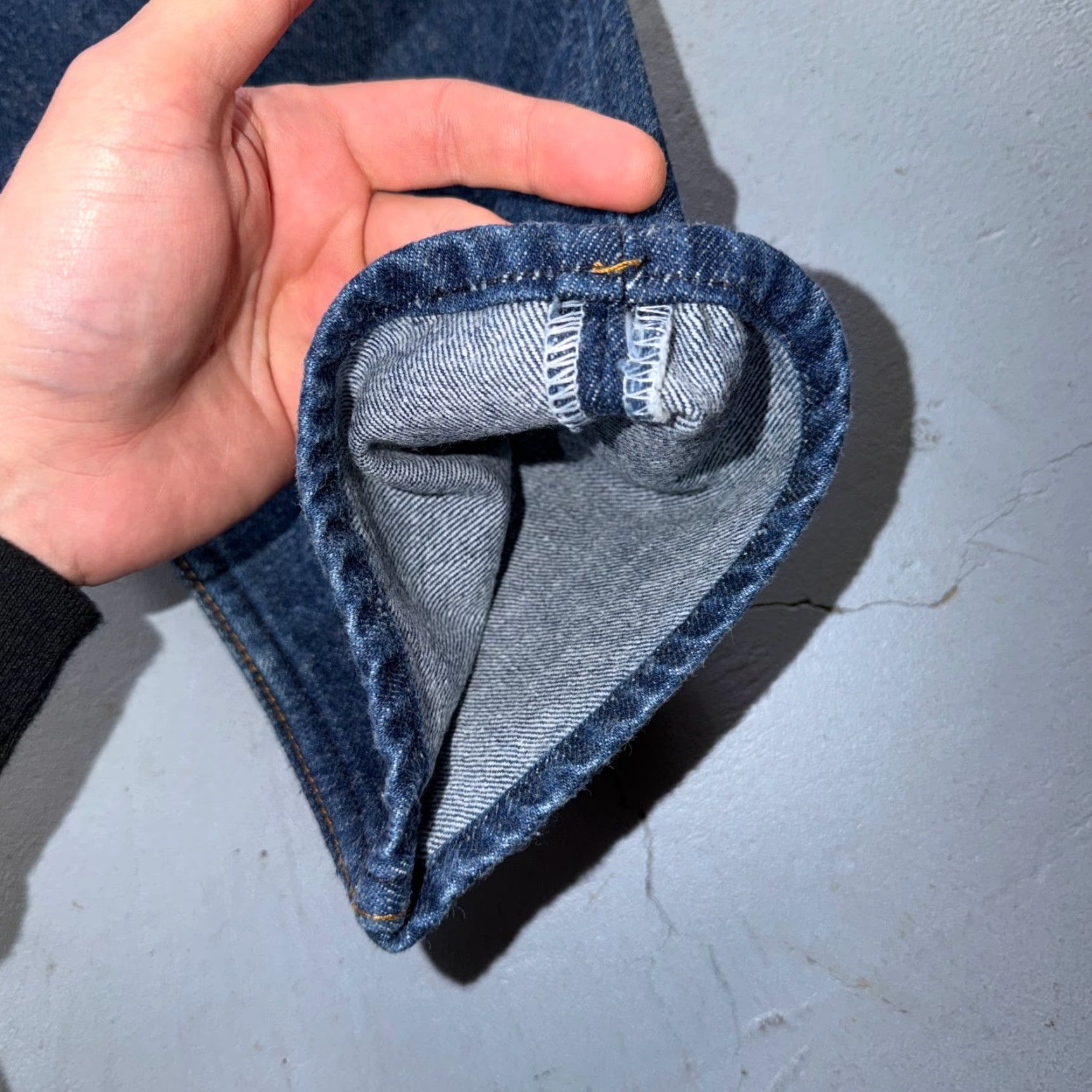 Levi's VINTAGE Levi's 501 Jeans 80s 90s USA Straight High Rise WWomen's 13 Blue Denim 5-Pocket CS Regular XX Size 34" / US 12 / IT 48 - 5 Thumbnail