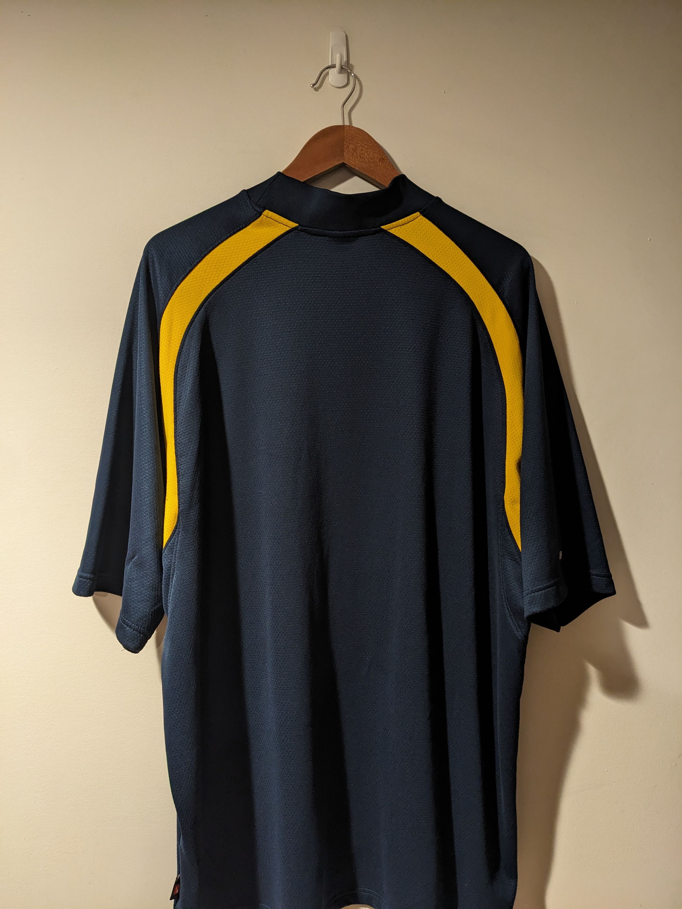Nike × Vintage Vintage Y2K Nike Sphere Dry Team Michigan Thermal T-Shirt Size US XXL / EU 58 / 5 - 6 Thumbnail