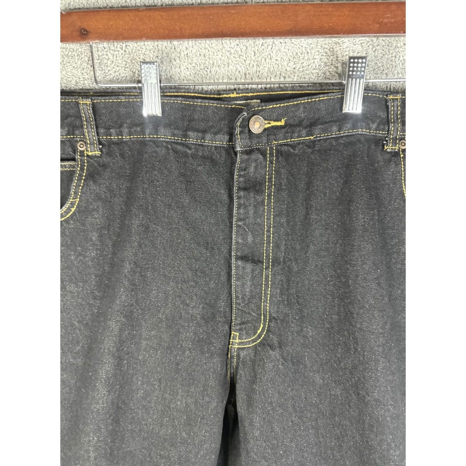 Vintage Duke Jeans Mens 44L Black Denim Straight Leg 100% Cotton Authentic Fit Zip Back Patch Pocket Jeans Size US 44 / EU 60 - 4 Thumbnail