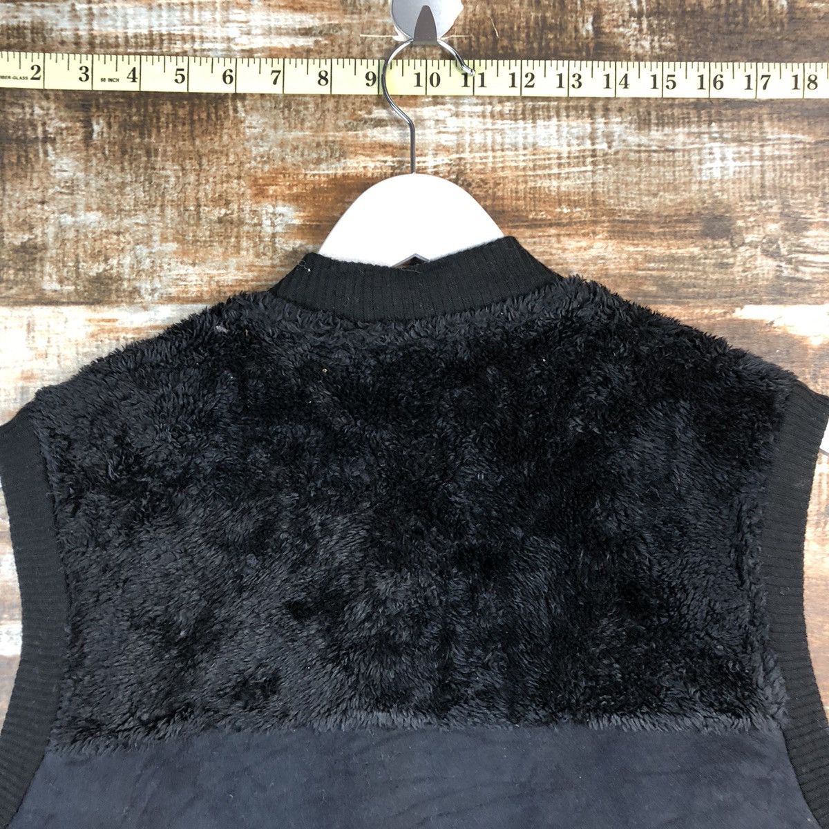 Uniqlo Uniqlo Black vintage fur japan Vest #A2193 Size US M / EU 48-50 / 2 - 15 Thumbnail