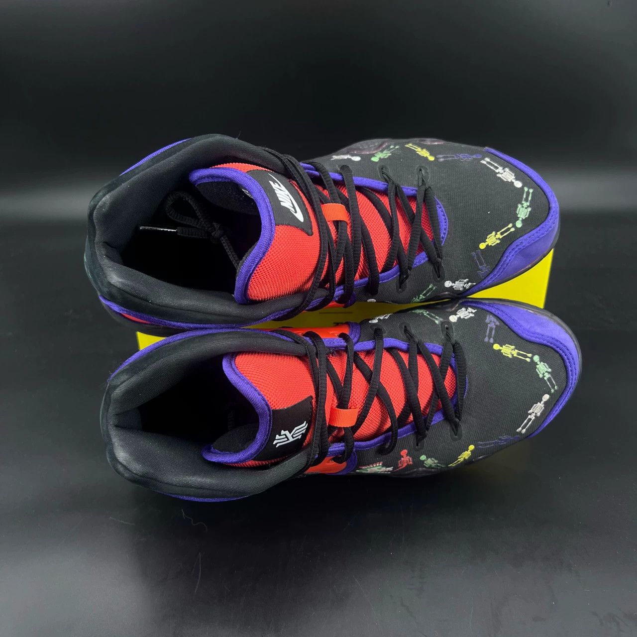 Nike Nike Kyrie 4 "Day of the Dead" 45 EU Used Size US 9 / EU 42 - 5 Thumbnail