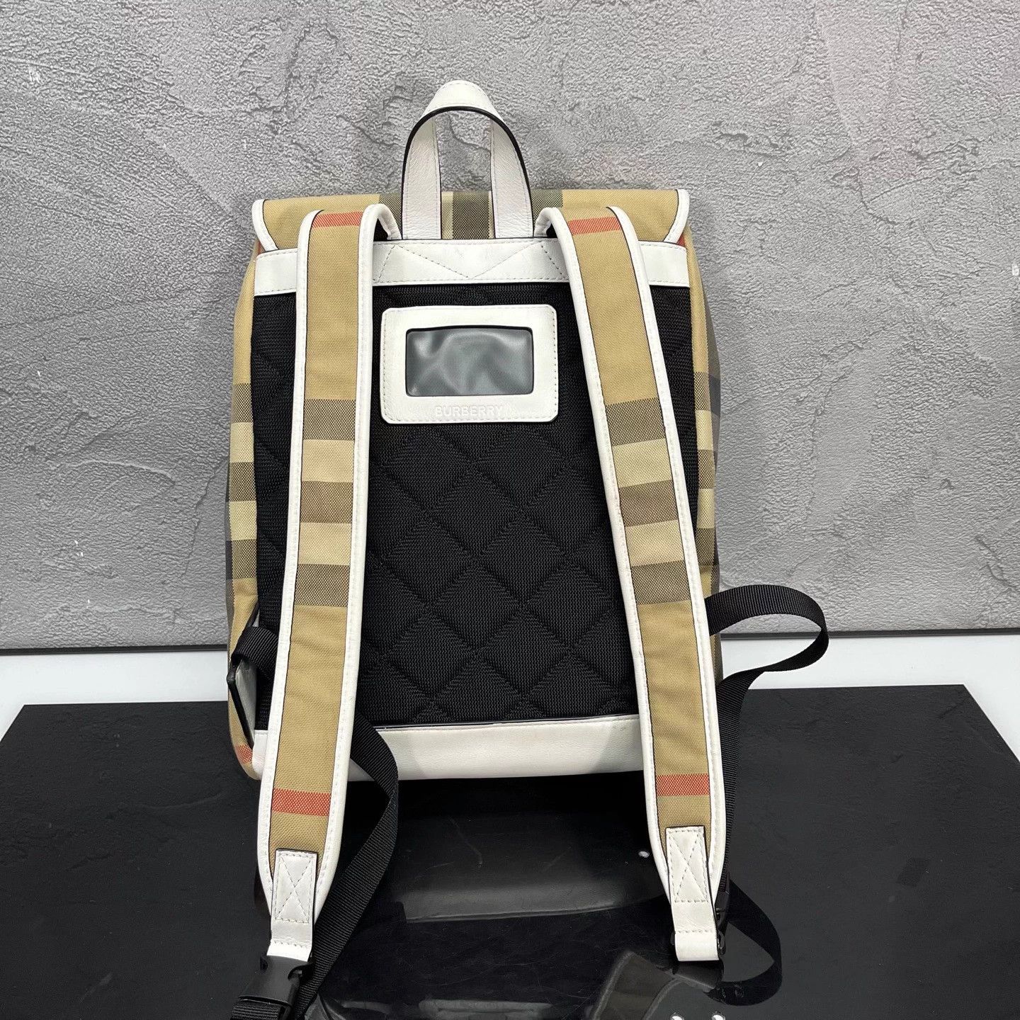 Burberry Burberry Classic Check Backpack Near New Size ONE SIZE - 5 Thumbnail