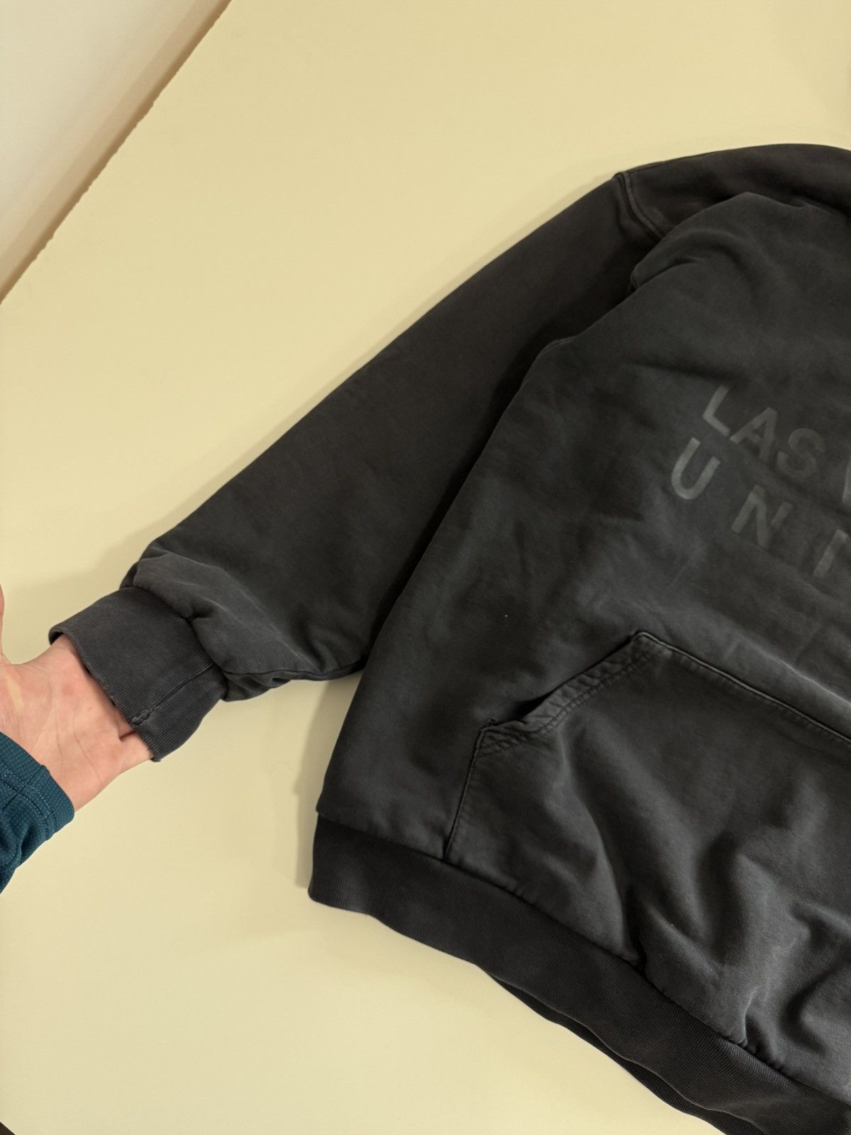 Yeezy Yeezy Season 5 Oversized Double Layered Hoodie Brand Size US S / EU 44-46 / 1 - 4 Thumbnail