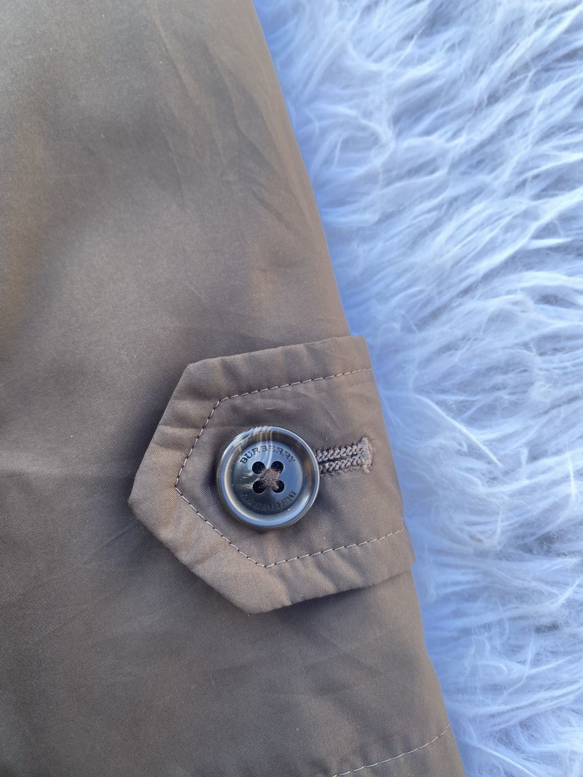 Burberry Rare Vintage Burberry Nylon Long Jacket Size US L / EU 52-54 / 3 - 23 Thumbnail