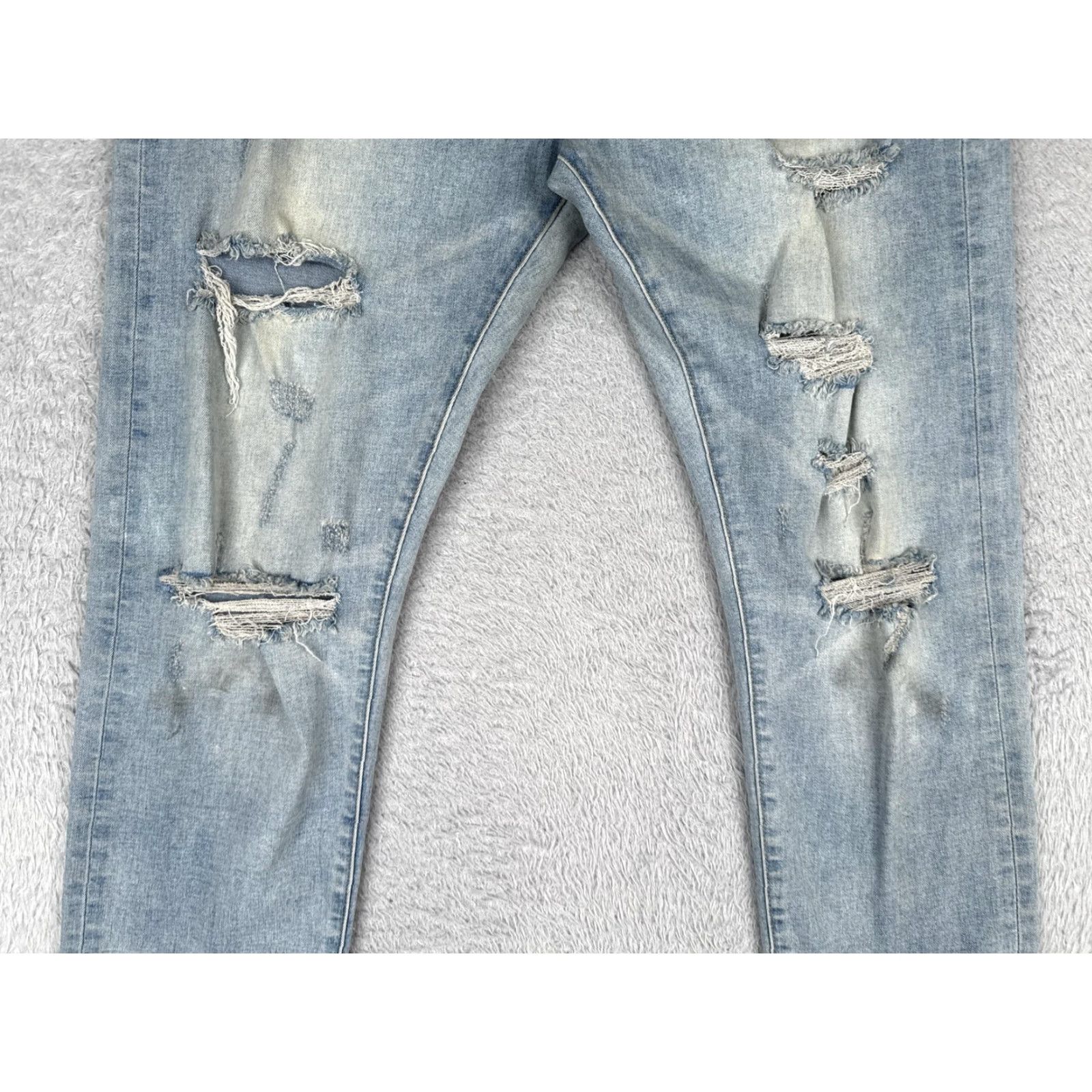 Pacsun PacSun Jeans Mens 32x32 Light Wash Blue Slim Taper Distressed Ripped Denim Faded Jeans City Grunge Men Size US 32 / EU 48 - 3 Thumbnail