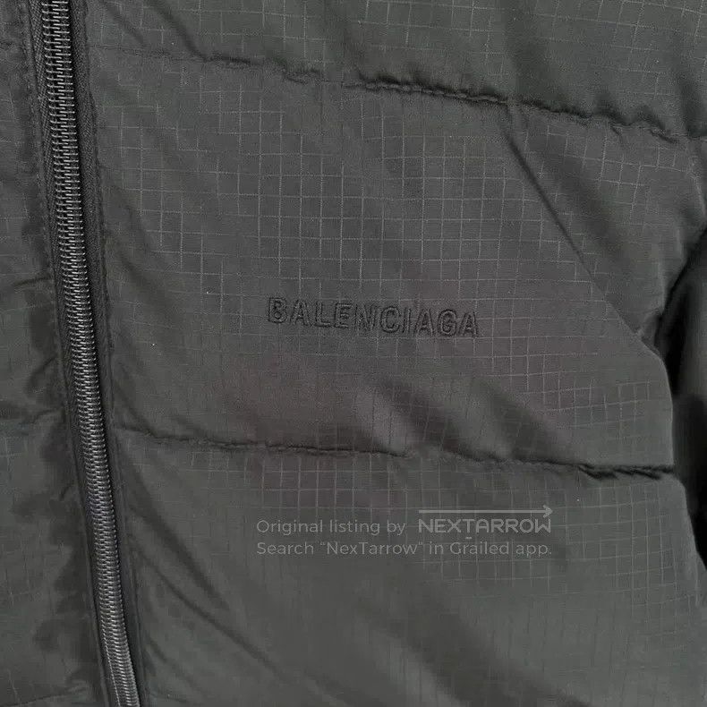 Balenciaga Balenciaga Small Logo Puffer Jacket Size XXS / US 00 / IT 34 - 2 Thumbnail