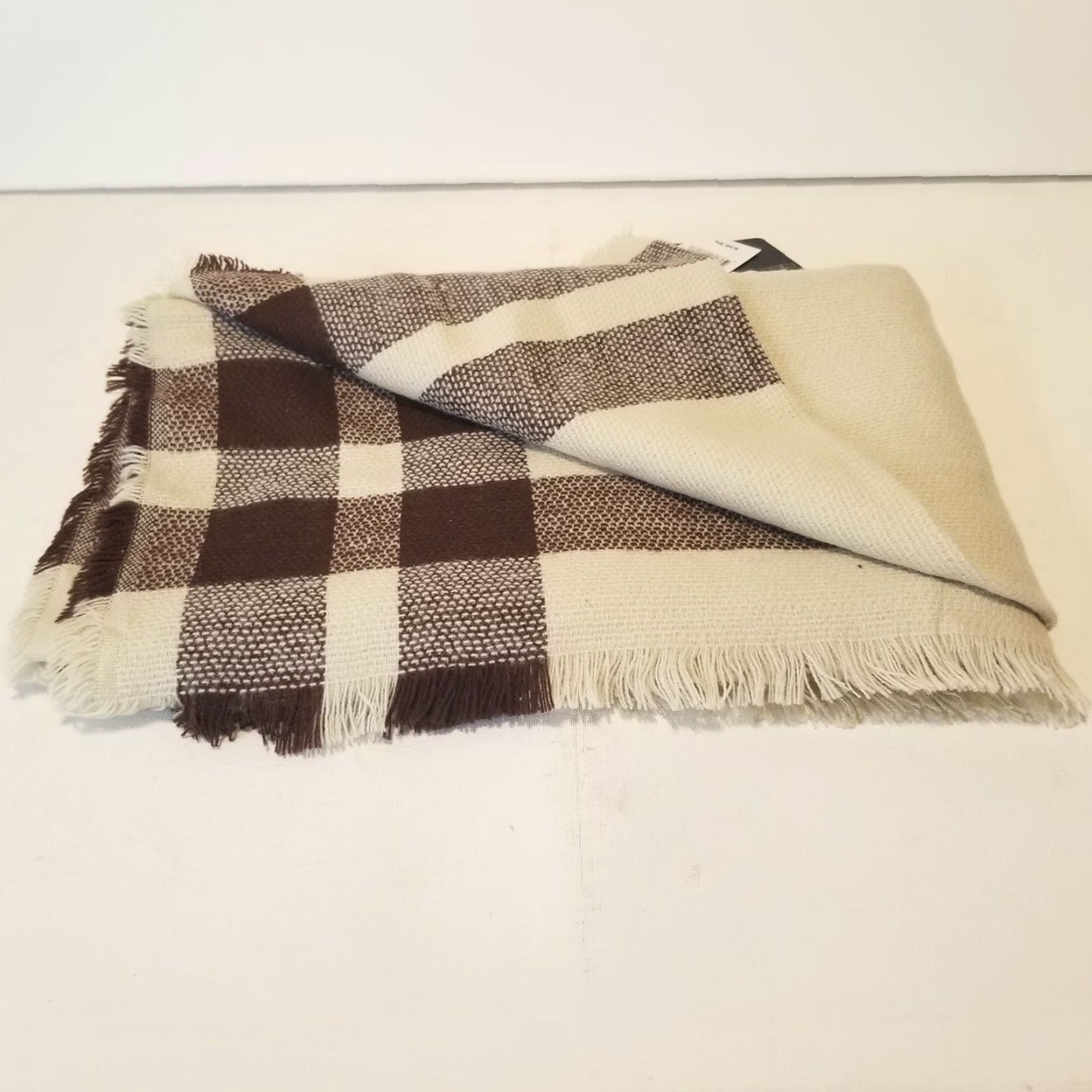 Vintage D&Y Plaid Blanket Scarf Beige Maroon Women's One Size Size ONE SIZE - 4 Thumbnail