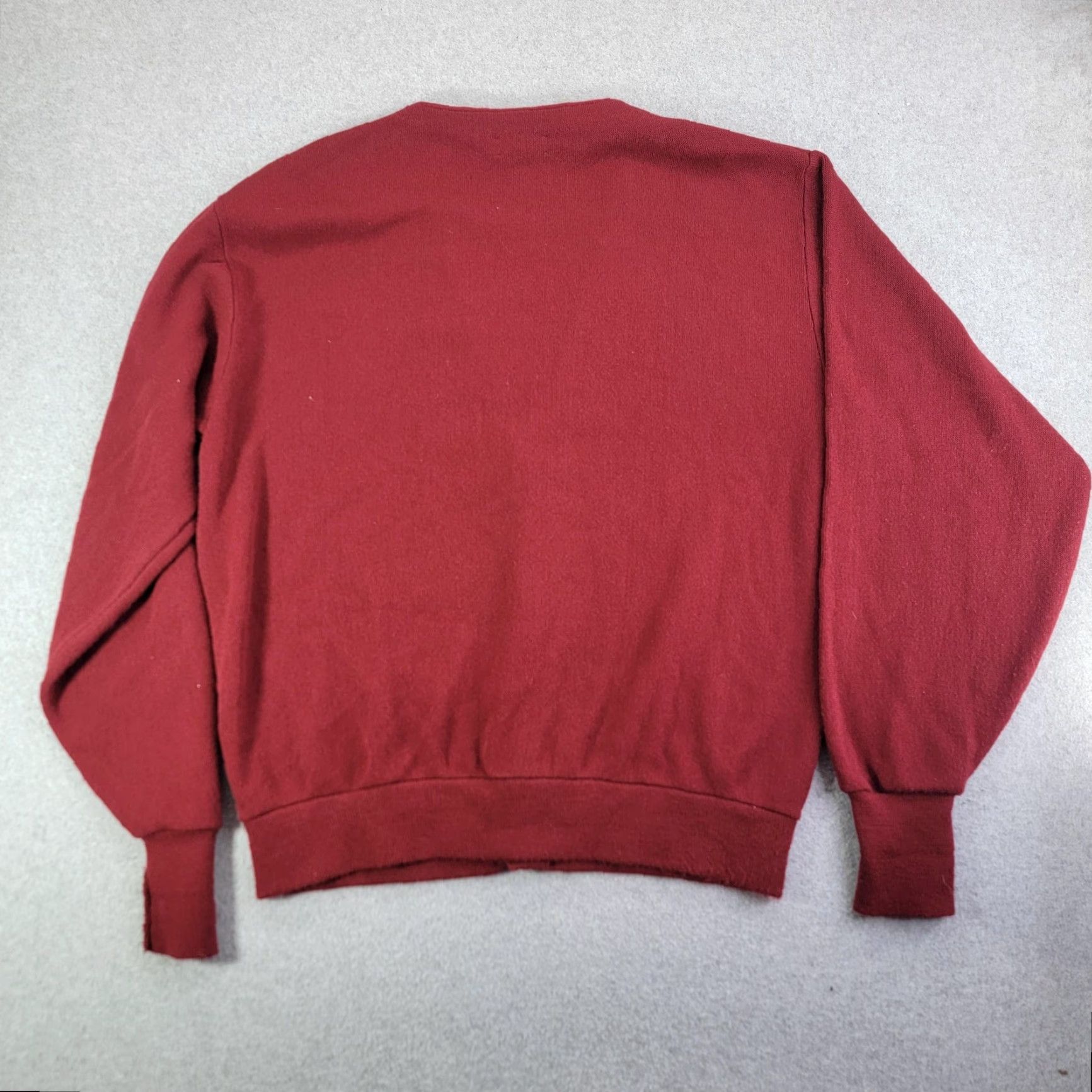 Izod VINTAGE IZOD Cardigan Mens XLT Red Collarless V-Neck Embroidered Logo Made In USA Size US XL / EU 56 / 4 - 4 Thumbnail