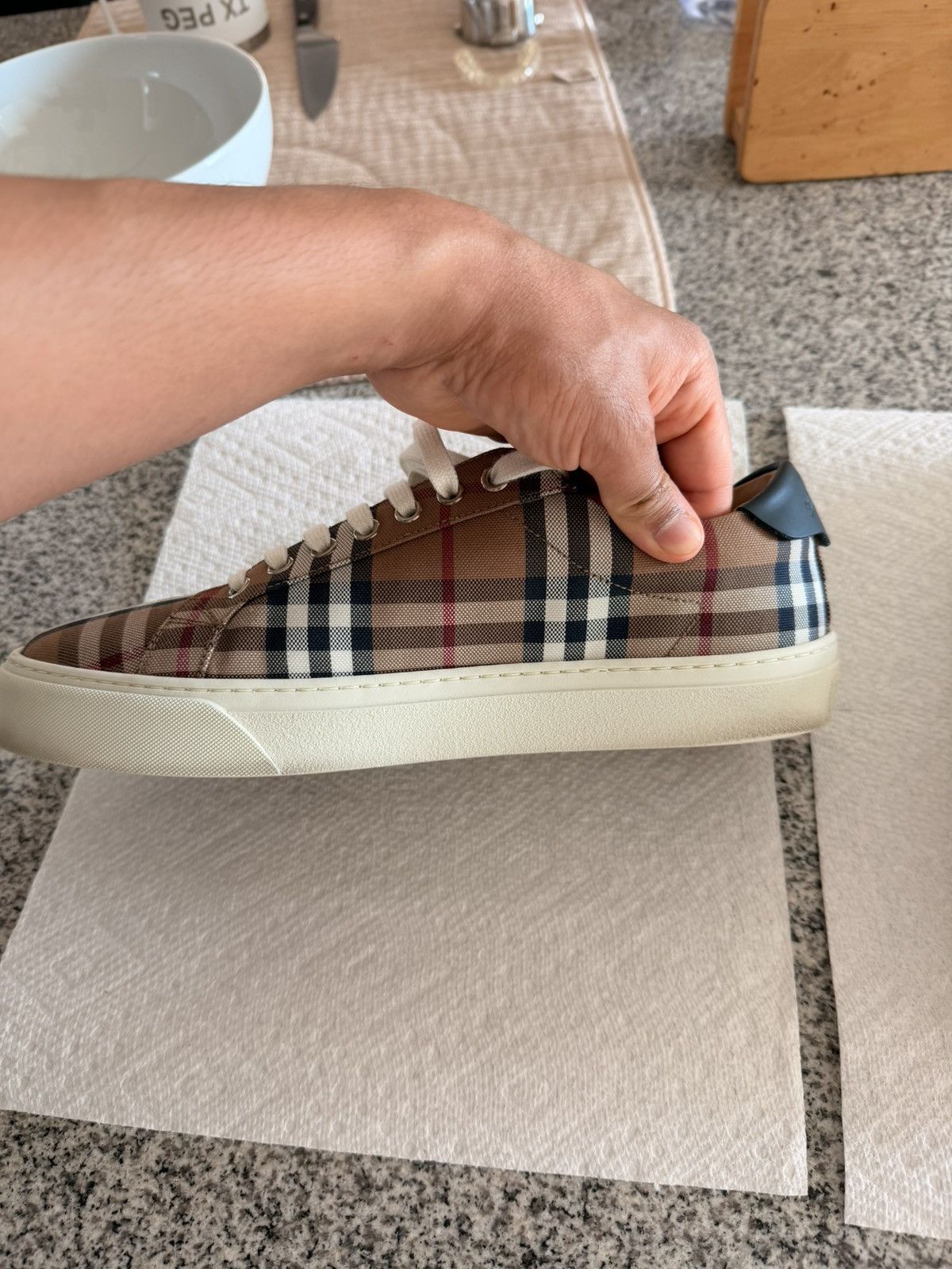 Burberry Burberry Check Print Low Top Sneakers Size US 8.5 / EU 41-42 - 5 Thumbnail
