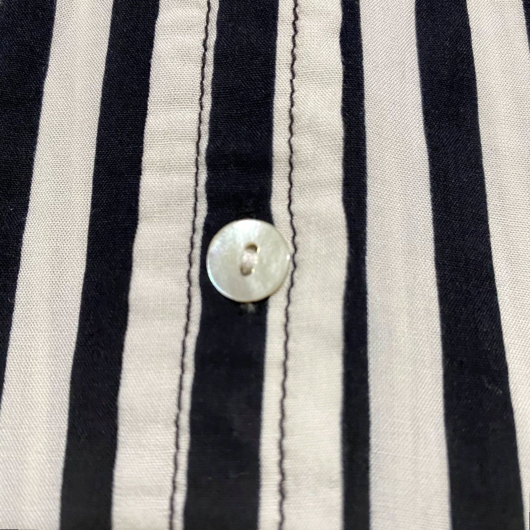 Vintage Jane and Delancey Womens Shirt Small Black Striped Long Sleeve Button-Up Rayon Size S / US 4 / IT 40 - 4 Thumbnail