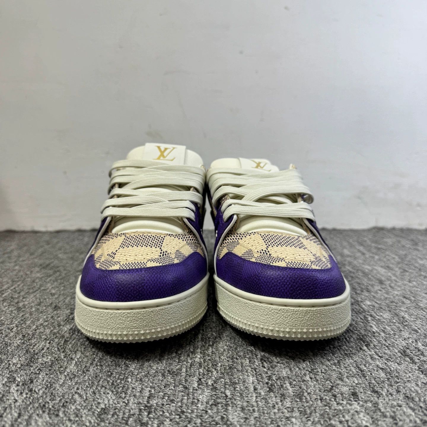 Louis Vuitton LV White Purple Damier Trainer UK7 Size US 8 / EU 41 - 2 Thumbnail
