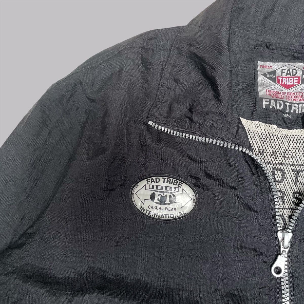 Japanese Brand FAD TRIBE Windbreaker Shoulder Bag Jacket Size US L / EU 52-54 / 3 - 4 Thumbnail