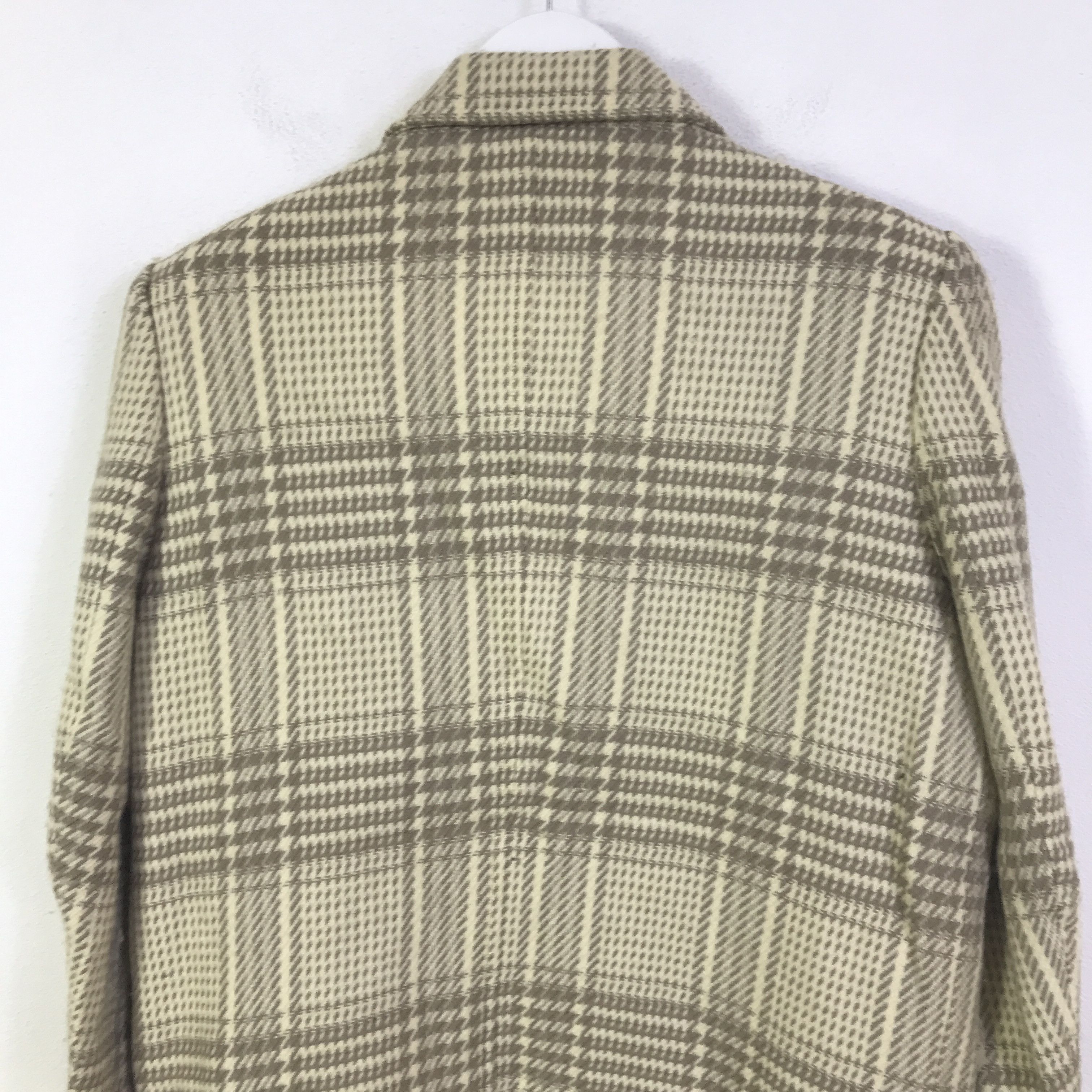 Burberry Burberry Flannel blazers coat K126B3 Size US M / EU 48-50 / 2 - 4 Thumbnail