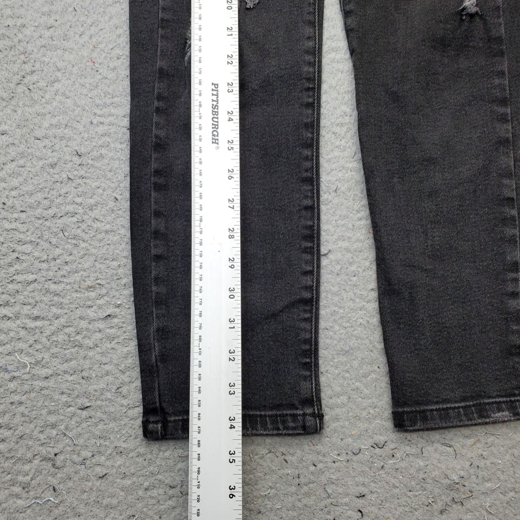 Denime JUST BLACK JBD Jeans Womens 26 Black Distressed Streetwear Straight Leg Jeans WWomens Size 26 Black Distressed Straight Jeans Size 26" / US 2 / IT 38 - 3 Thumbnail