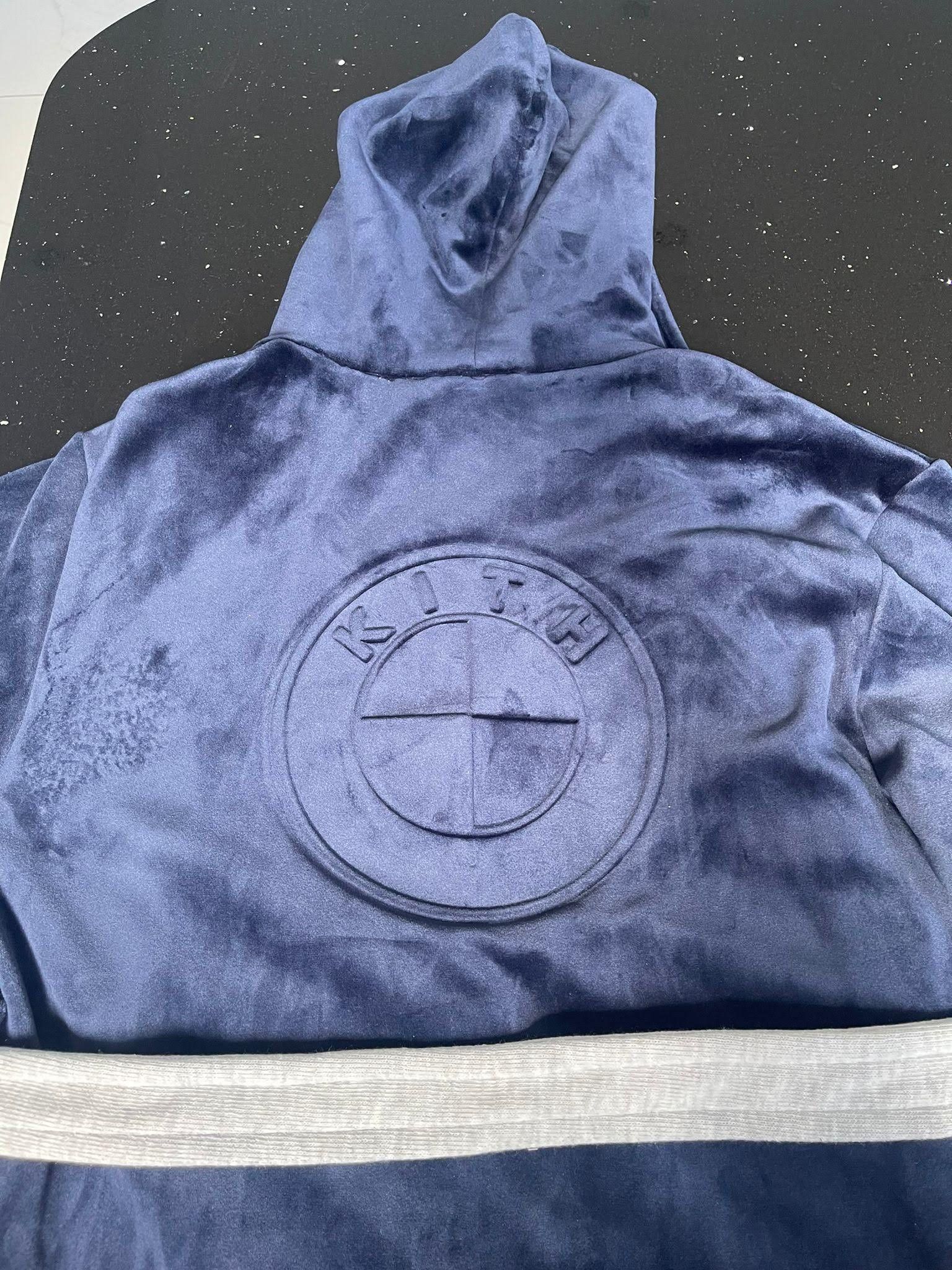 BMW × Kith Kith x BMW Velour Robe Size US S / EU 44-46 / 1 - 4 Thumbnail