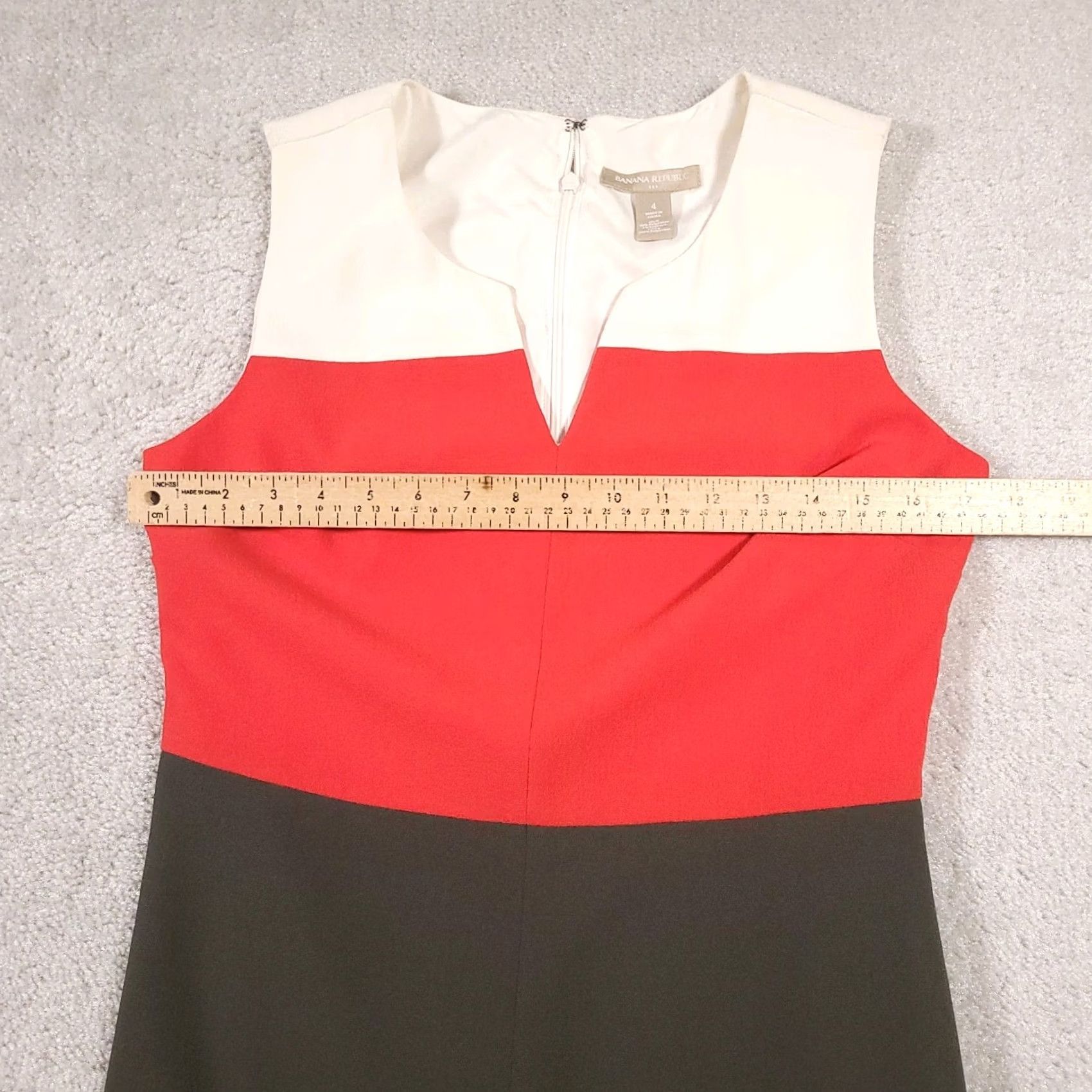Banana Republic Banana Republic Dress Women’s 4 Colorblock Sleeveless V-Neck Knee Length Lined Dress Size S / US 4 / IT 40 - 6 Thumbnail
