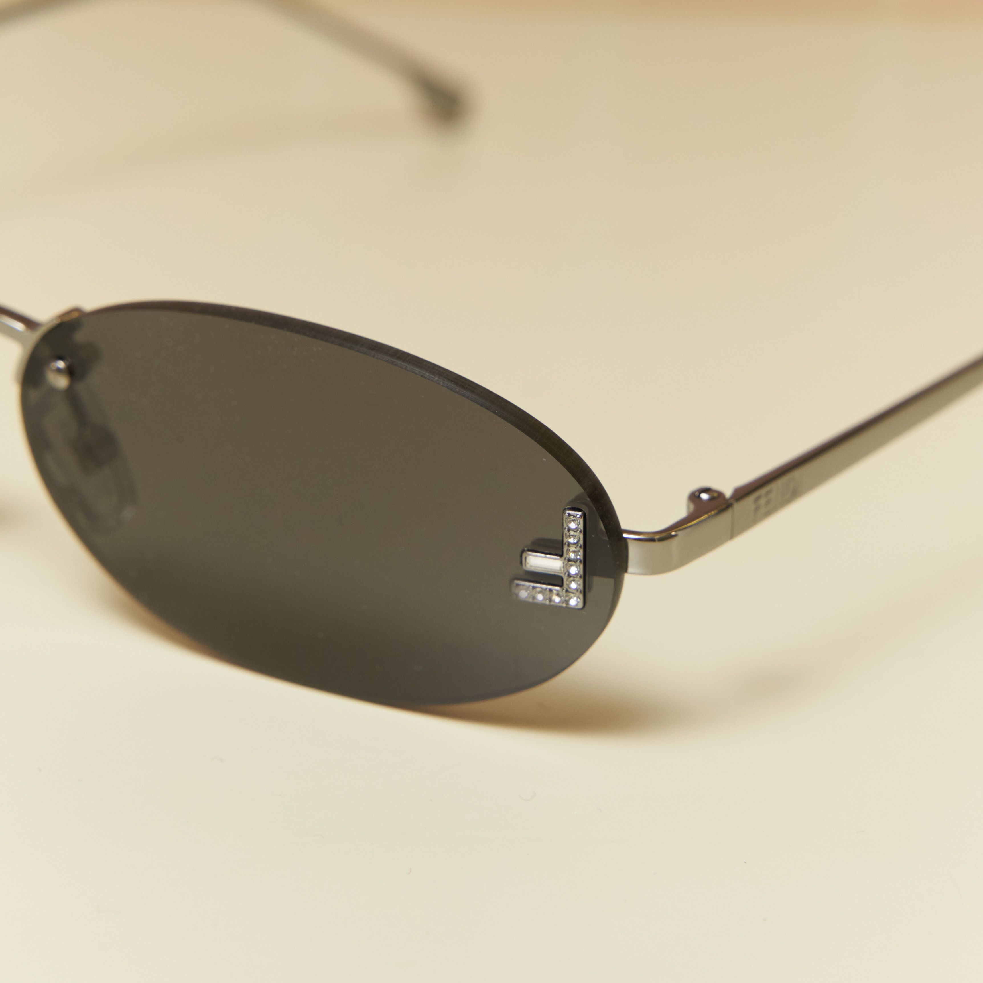 Fendi FENDI FE4075US 12A Eyewear Size ONE SIZE - 2 Thumbnail