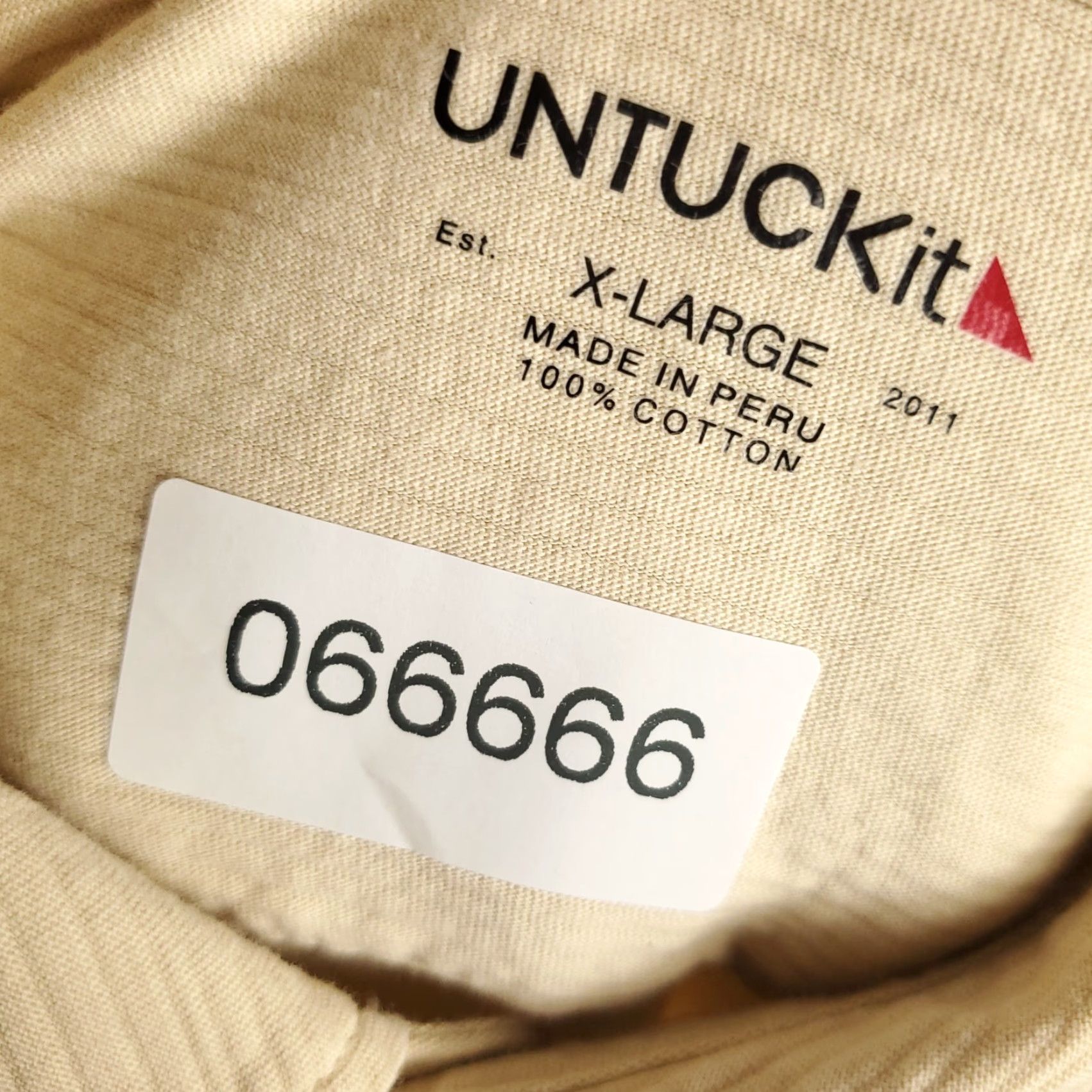 UNTUCKit UNTUCKit Shirt Mens XL Ivory Thick Fabric Button-Up Long Sleeve Casual Formal Workwear Size US XL / EU 56 / 4 - 8 Thumbnail