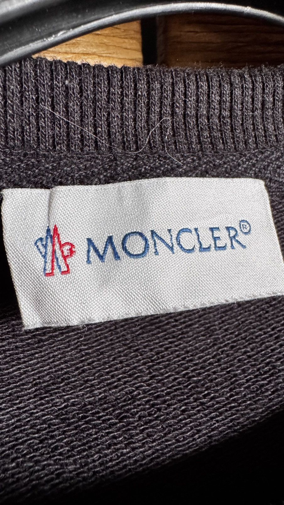 Moncler Vintage distressed Moncler Crewneck Sweatshirt Size US S / EU 44-46 / 1 - 3 Thumbnail