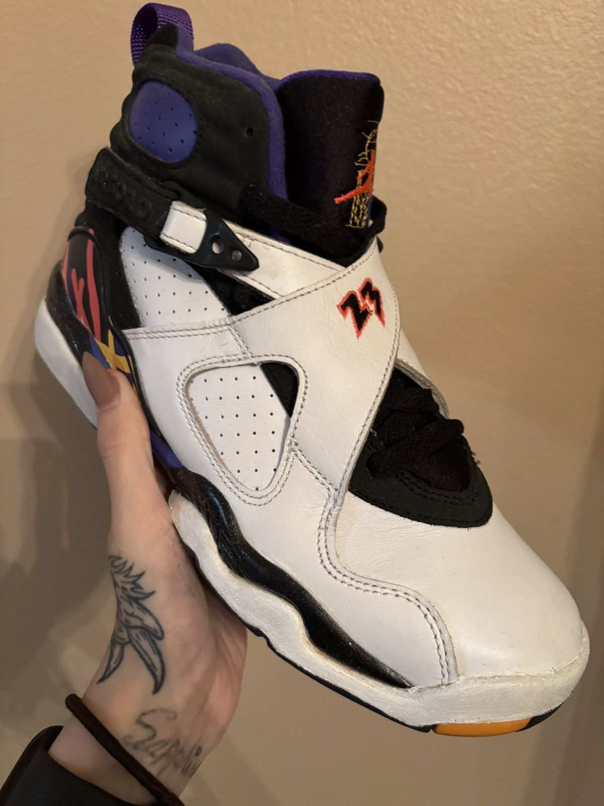 Jordan Brand Air Jordan 8 Retro BG 'Three-Peat' Size US 6 / IT 36 - 2 Thumbnail