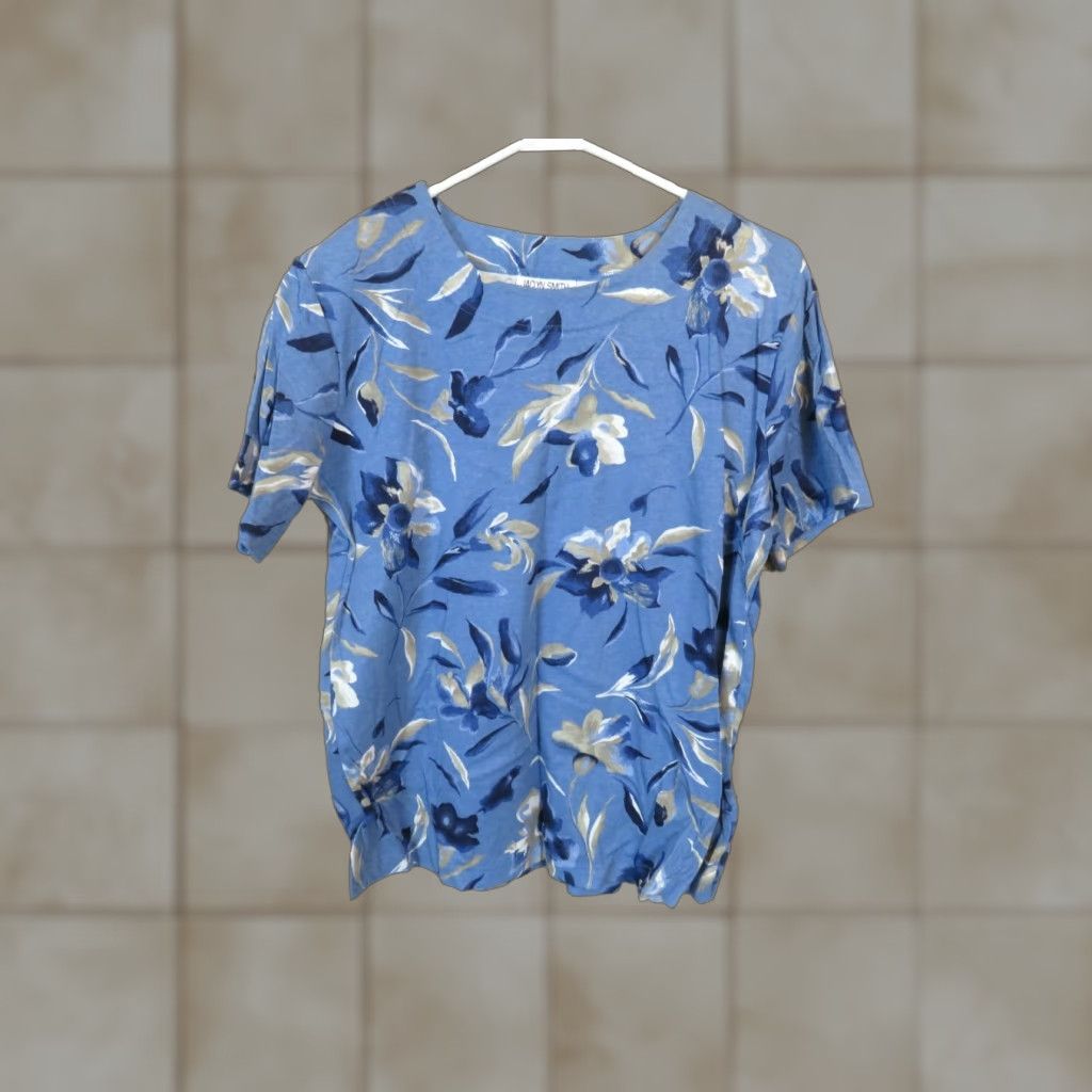 Vintage VINTAGE Jaclyn Smith Shirt Blue Floral M Adult? Size M / US 6-8 / IT 42-44 - 1 Thumbnail