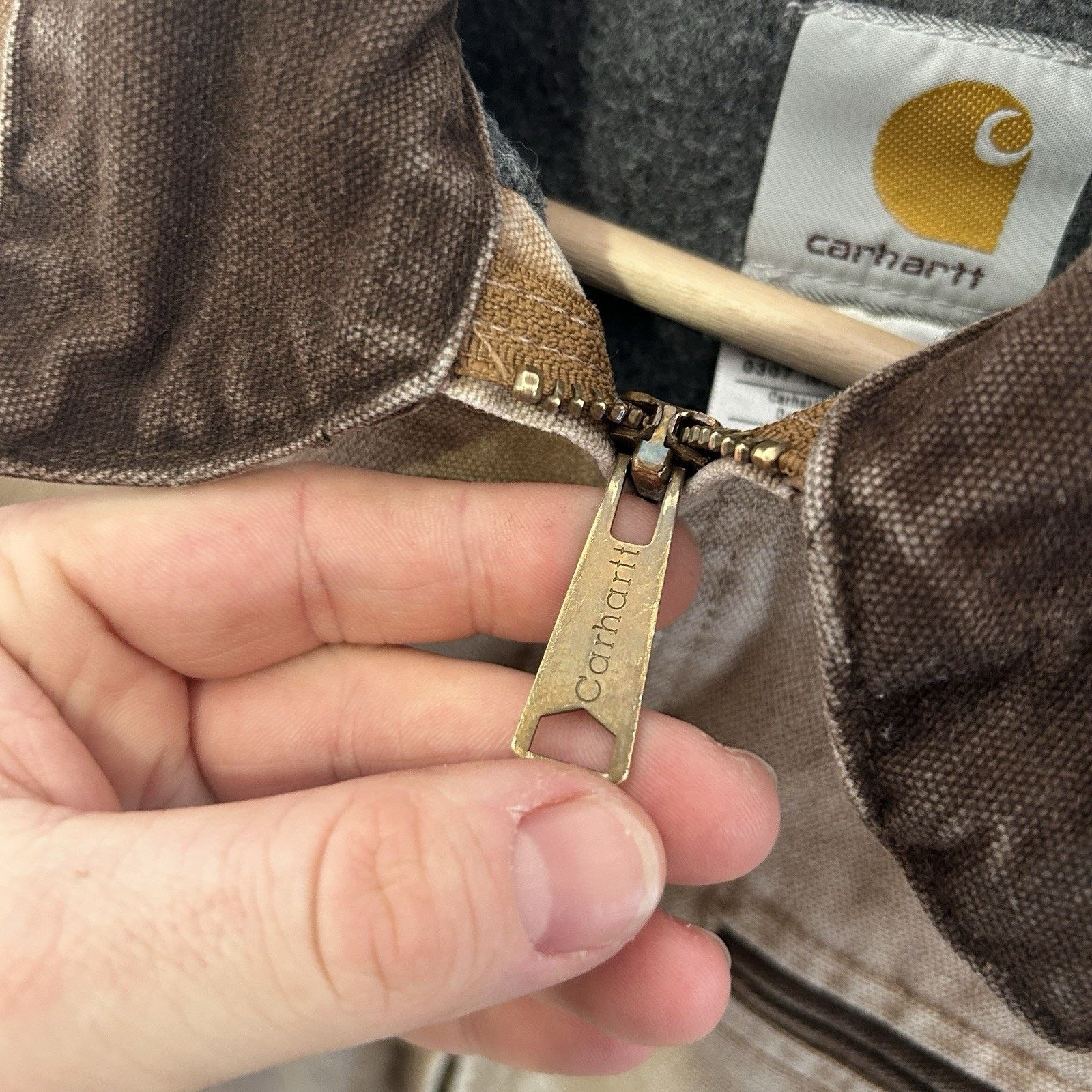 Carhartt Y2K Carhartt Sherpa-Lined Detroit Jacket “Brown” YYJ97 BRN Size XS / US 0-2 / IT 36-38 - 13 Thumbnail